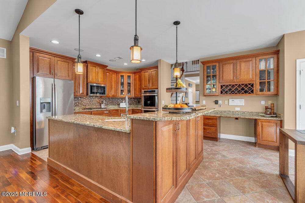 26 W Parsonage Way, Manalapan, New Jersey image 32