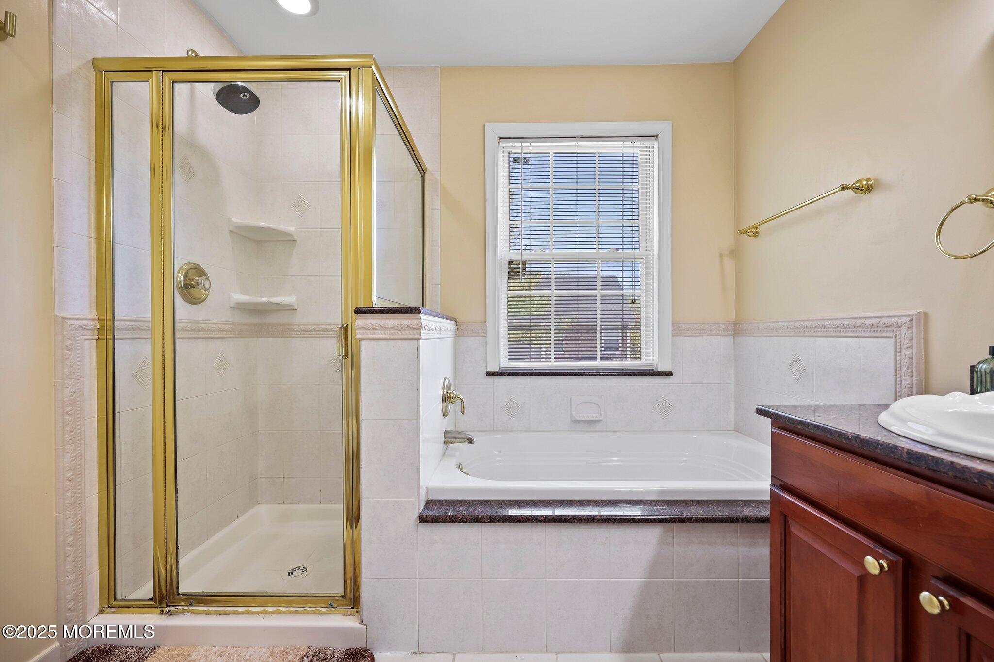 272 Fairfield Place, Morganville, New Jersey image 25