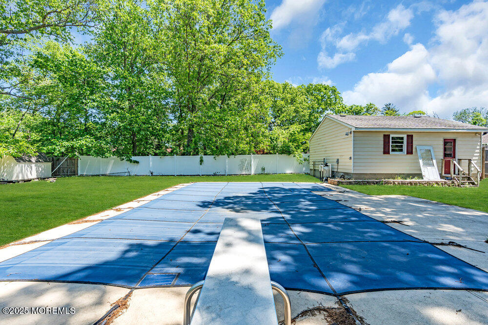 1421 W Park Avenue, Tinton Falls, New Jersey image 37