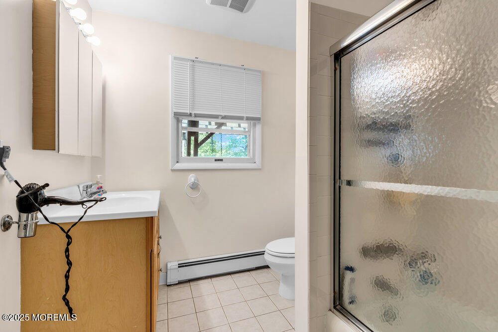 1421 W Park Avenue, Tinton Falls, New Jersey image 21