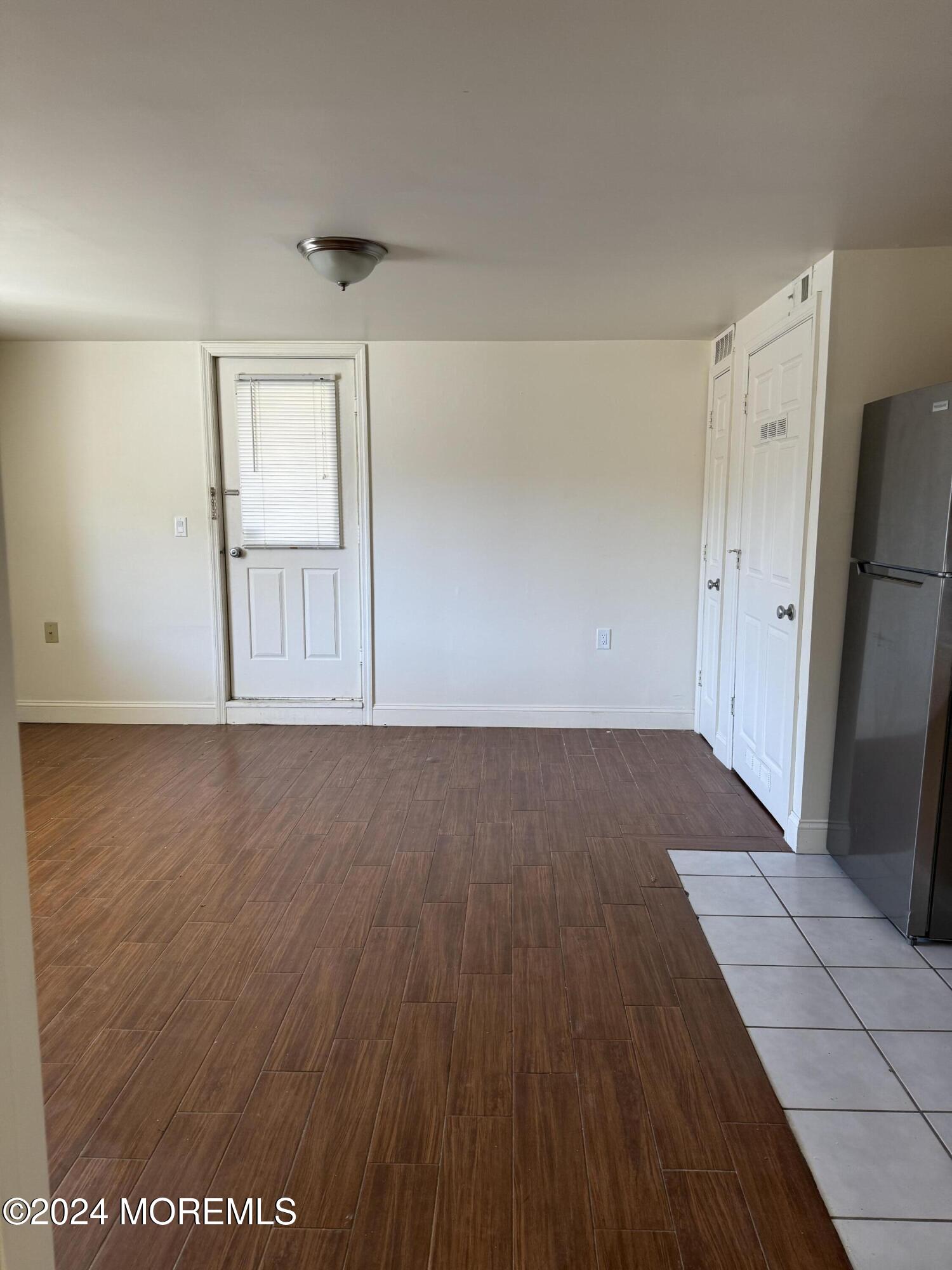109 2nd Avenue i