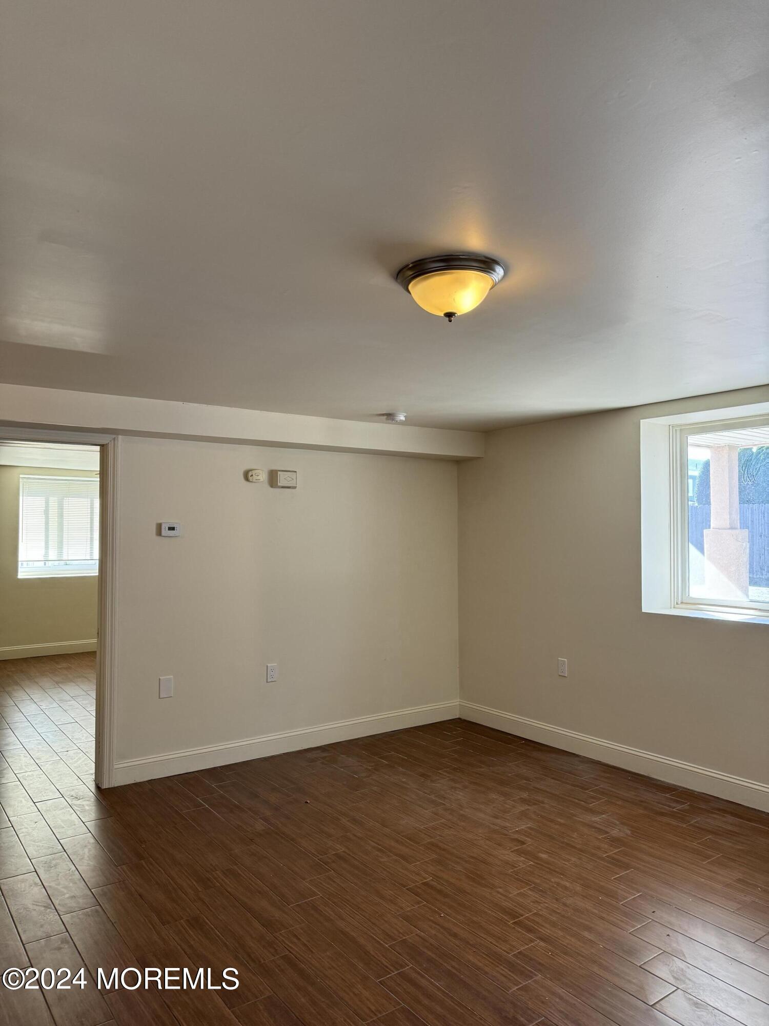 109 2nd Avenue i