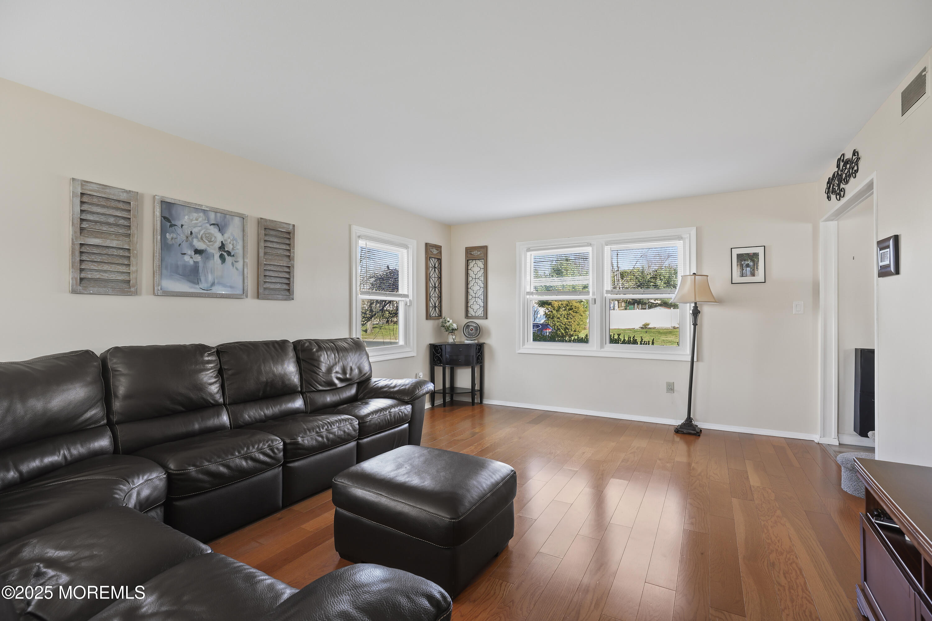 27 Idolstone Lane, Aberdeen, New Jersey image 7