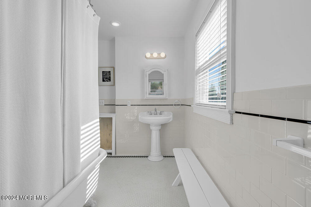 904 Emory Street, Asbury Park, New Jersey image 17