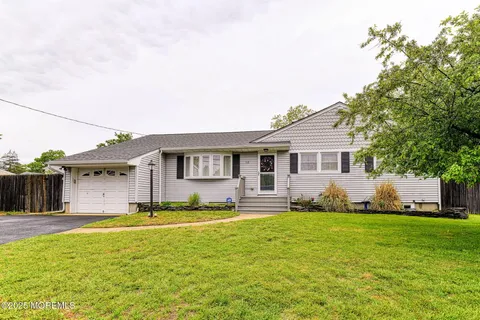 10 Klein Street, Oakhurst, NJ 07755 - MLS#: 22514228