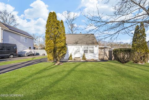 Photo of 517 Middle Lane, Howell, NJ 07731 (MLS # 22601587)
