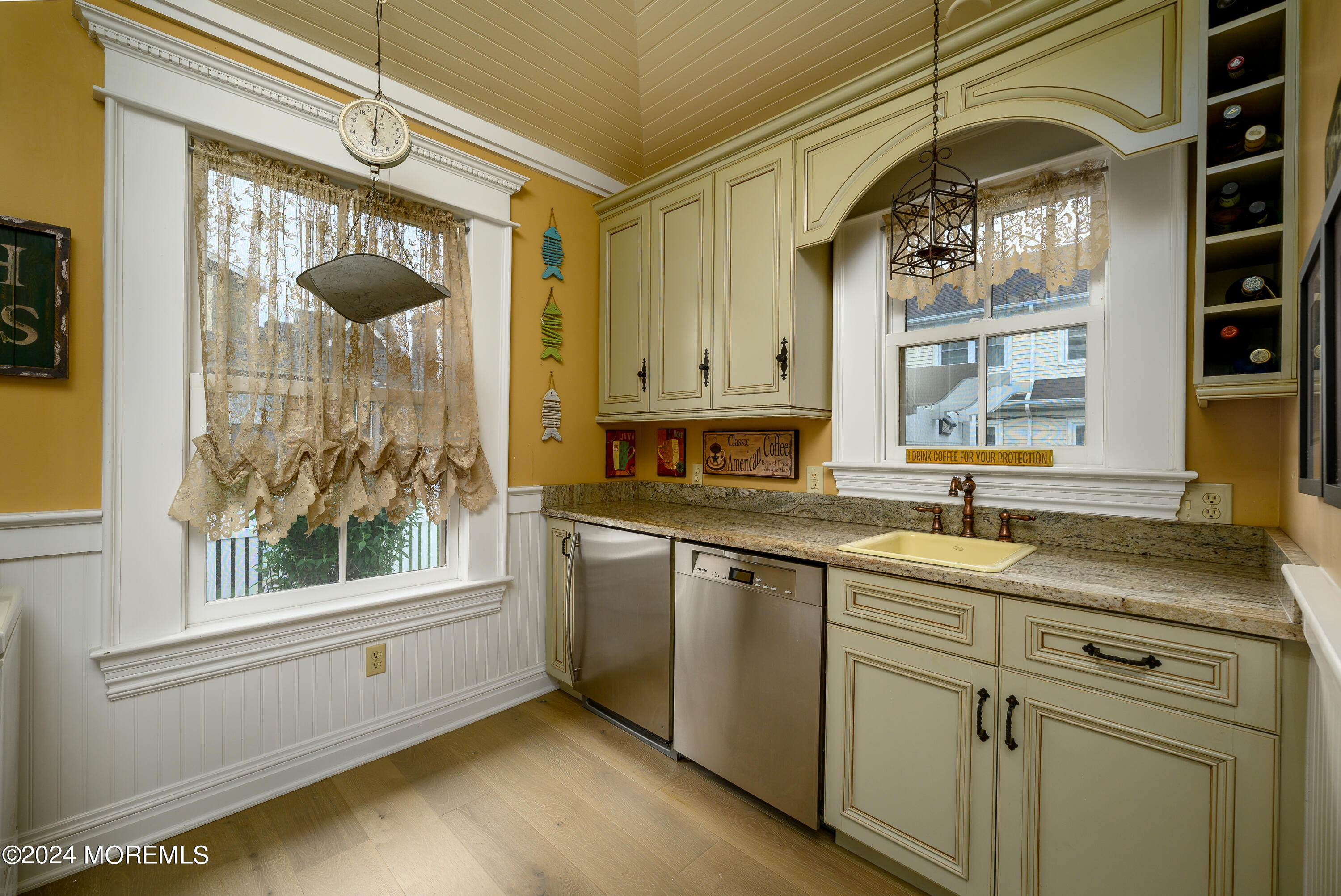 132 Coral Street, Beach Haven, New Jersey image 39