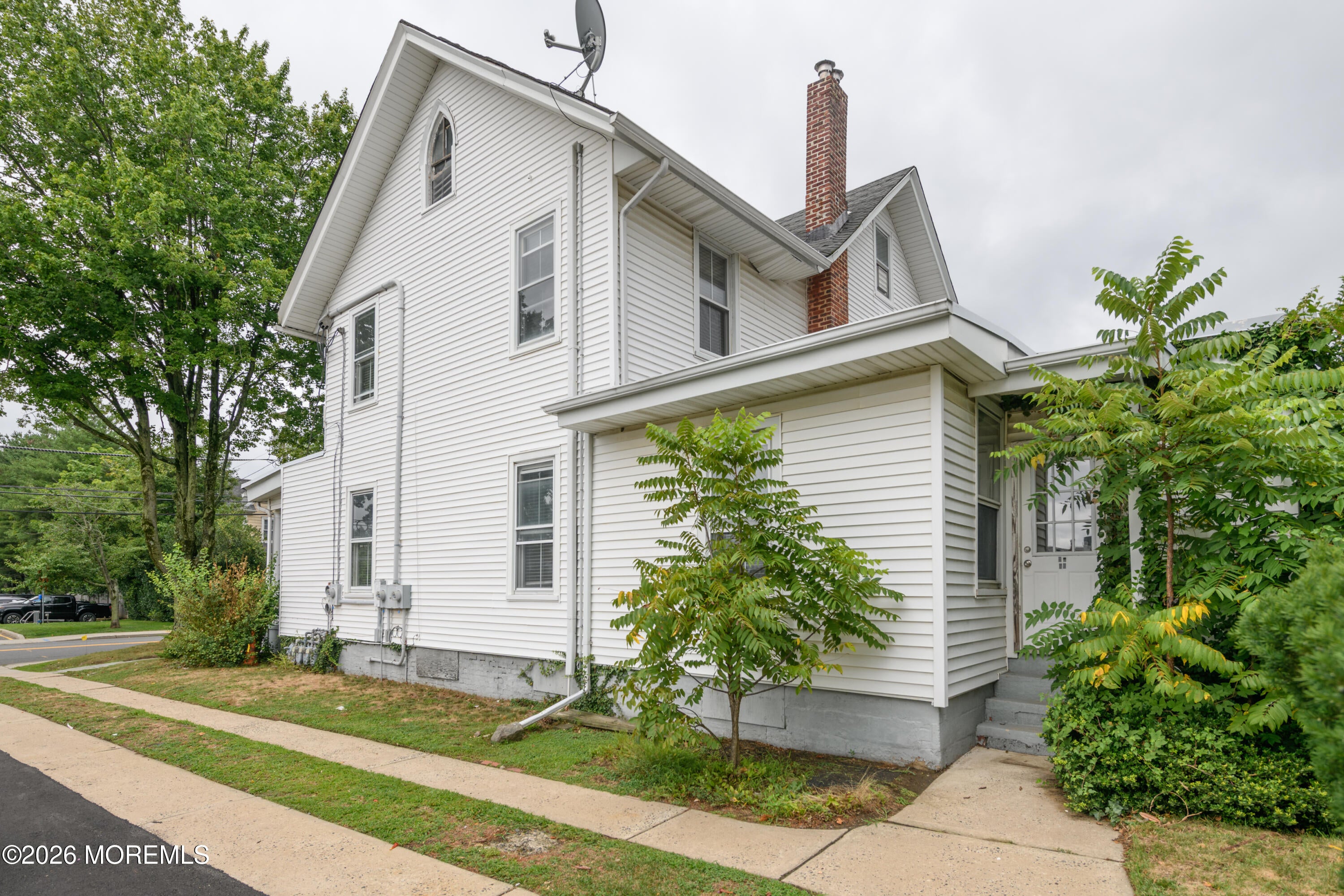 463 Prospect Avenue 465