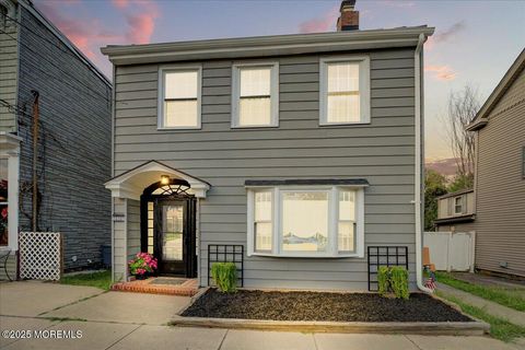 Homes For Sale - 24381 W Main Street<br/> Columbus, NJ 08022