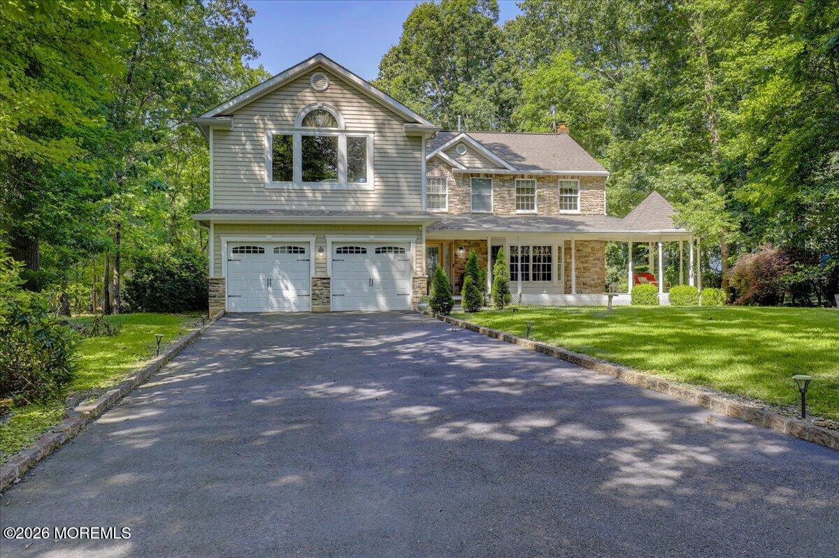 8 Grover Court