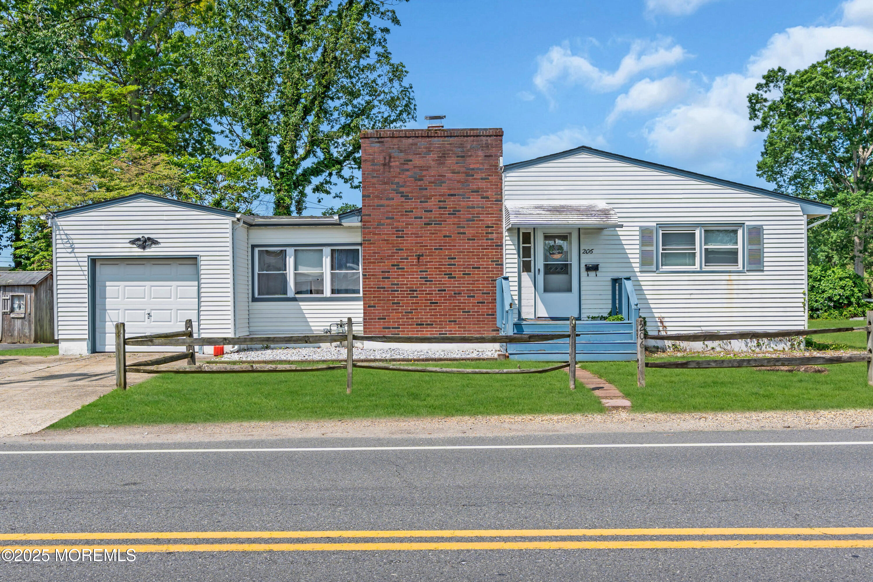 206 Midstreams Road, Brick, New Jersey image 1