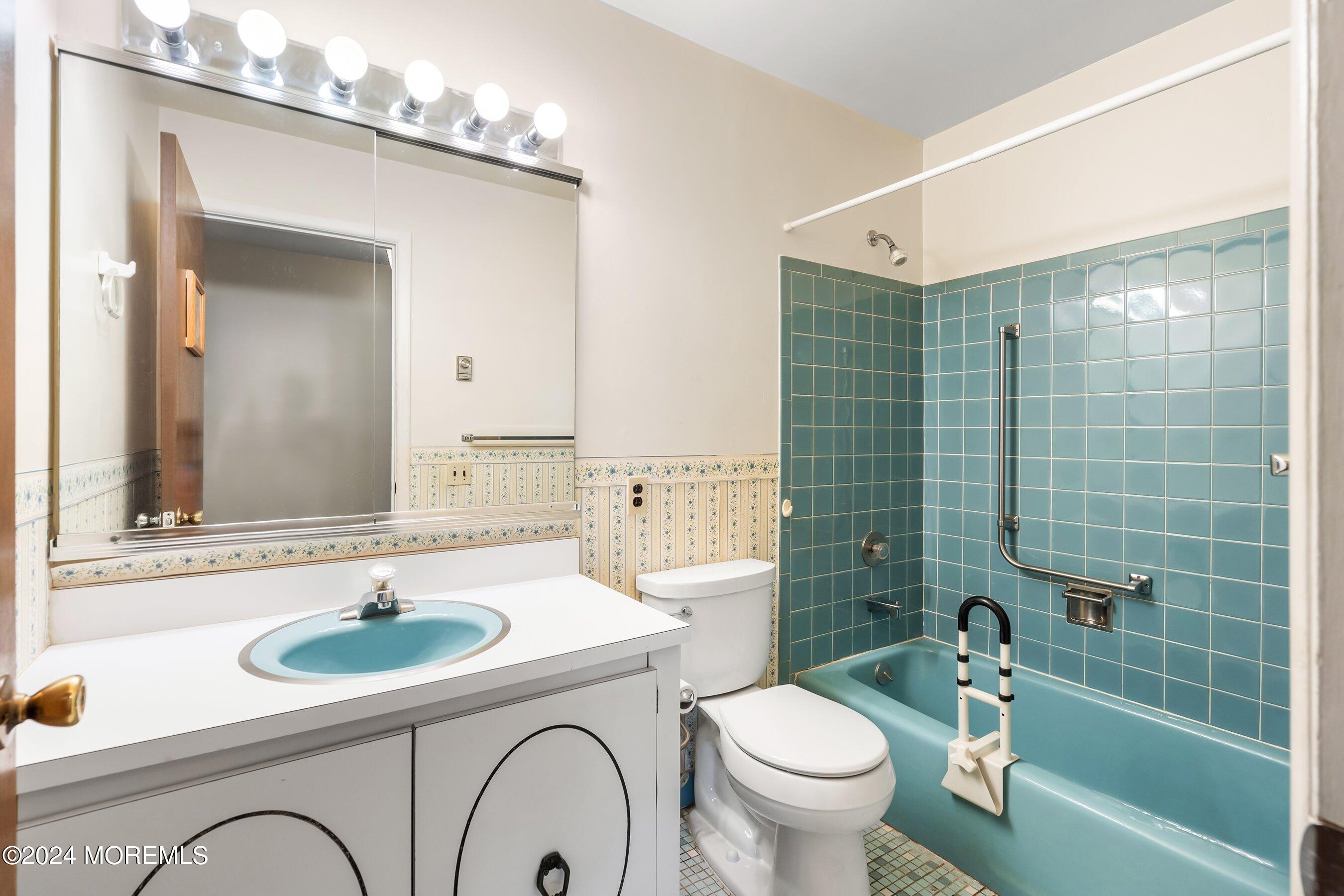 46 Columbus Boulevard #A, Whiting, New Jersey image 11