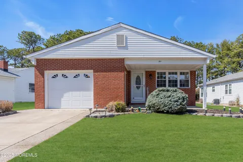 5 Linstead Court, Toms River, NJ 08757 - MLS#: 22508221