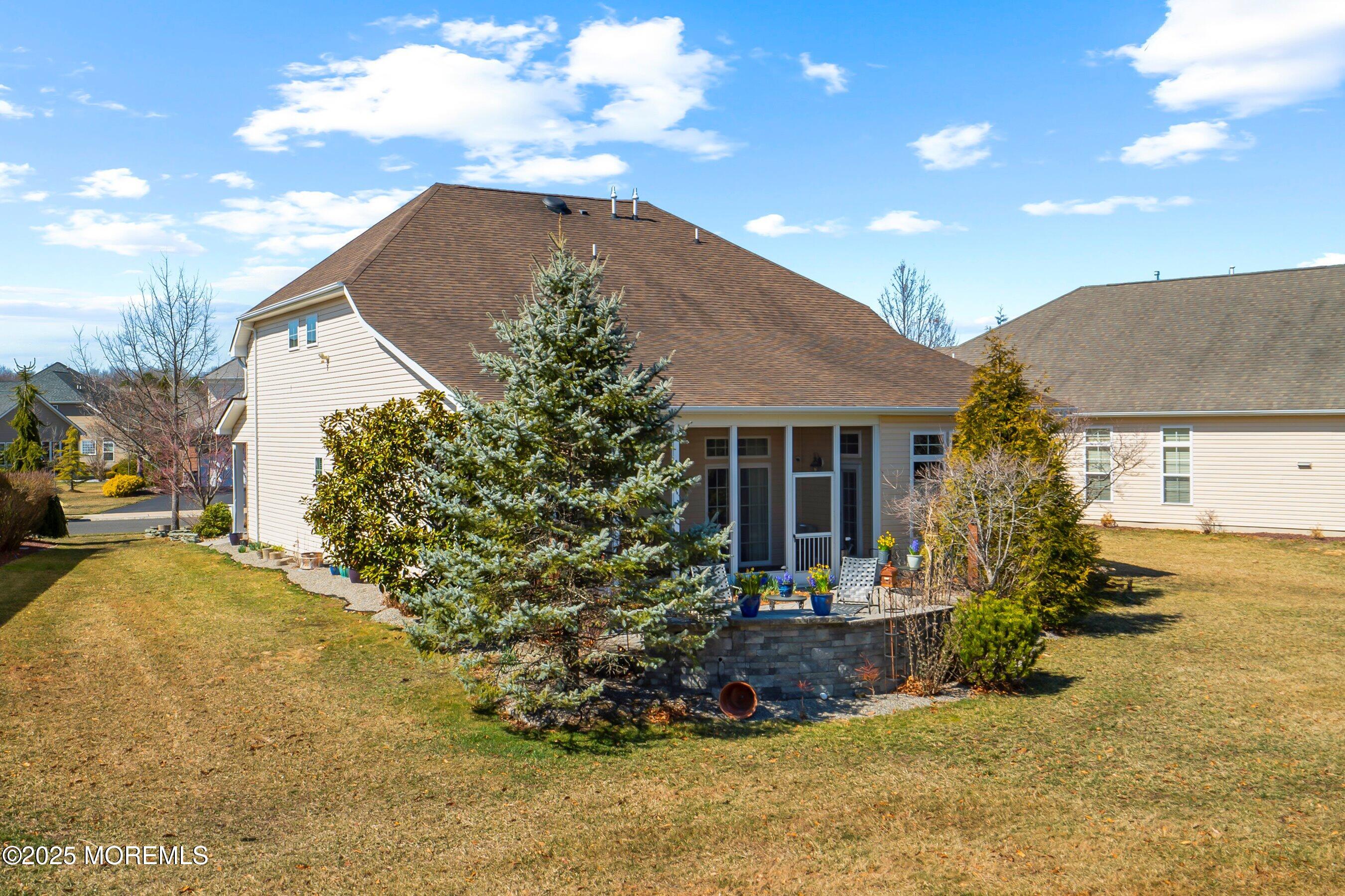 27 E Sagamore Drive, Farmingdale, New Jersey image 44