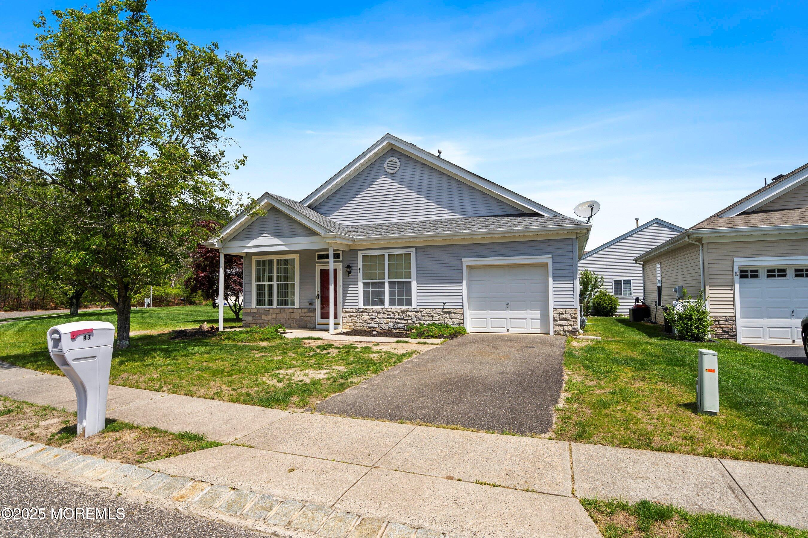 43 Osprey Place, Barnegat, New Jersey image 1