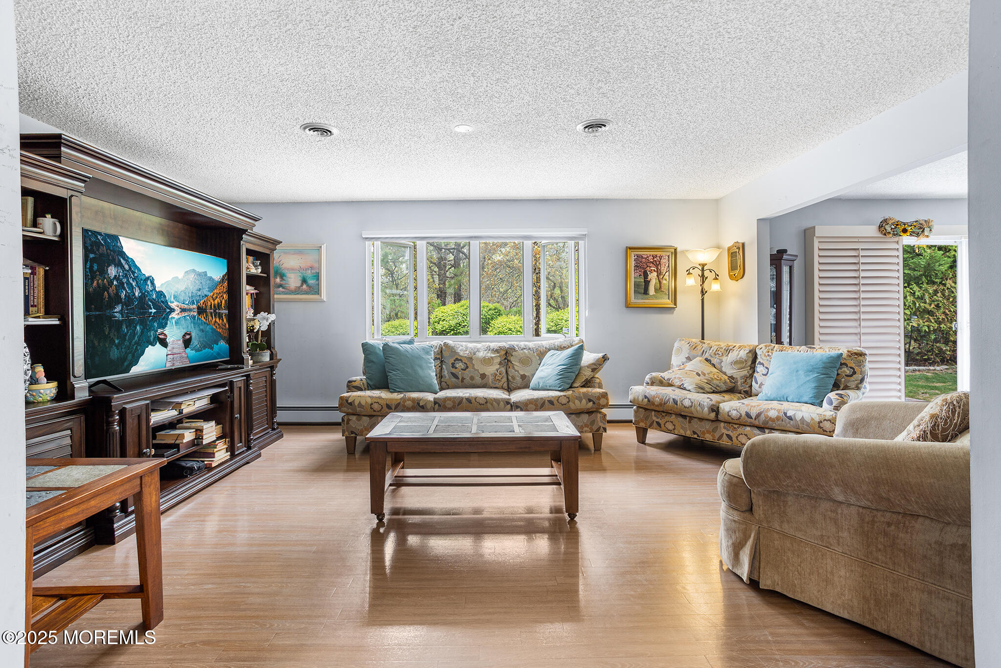 102 Santiago Drive, Toms River, New Jersey image 7
