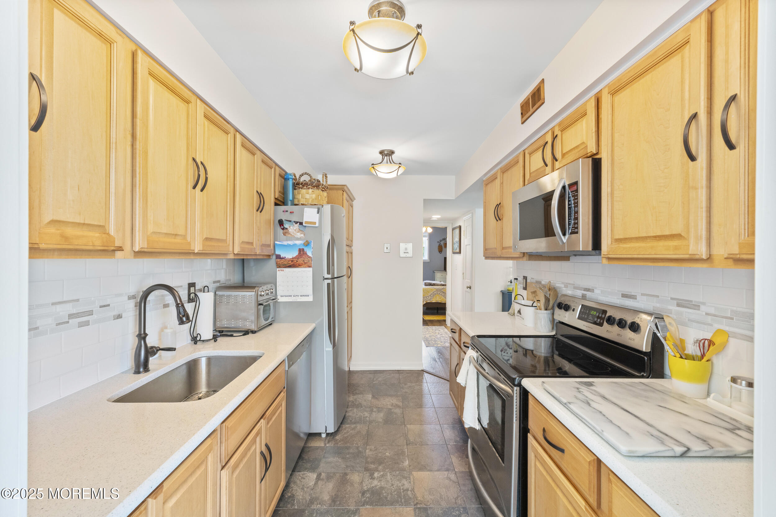 200 Portland Road #B-4, Highlands, New Jersey image 18
