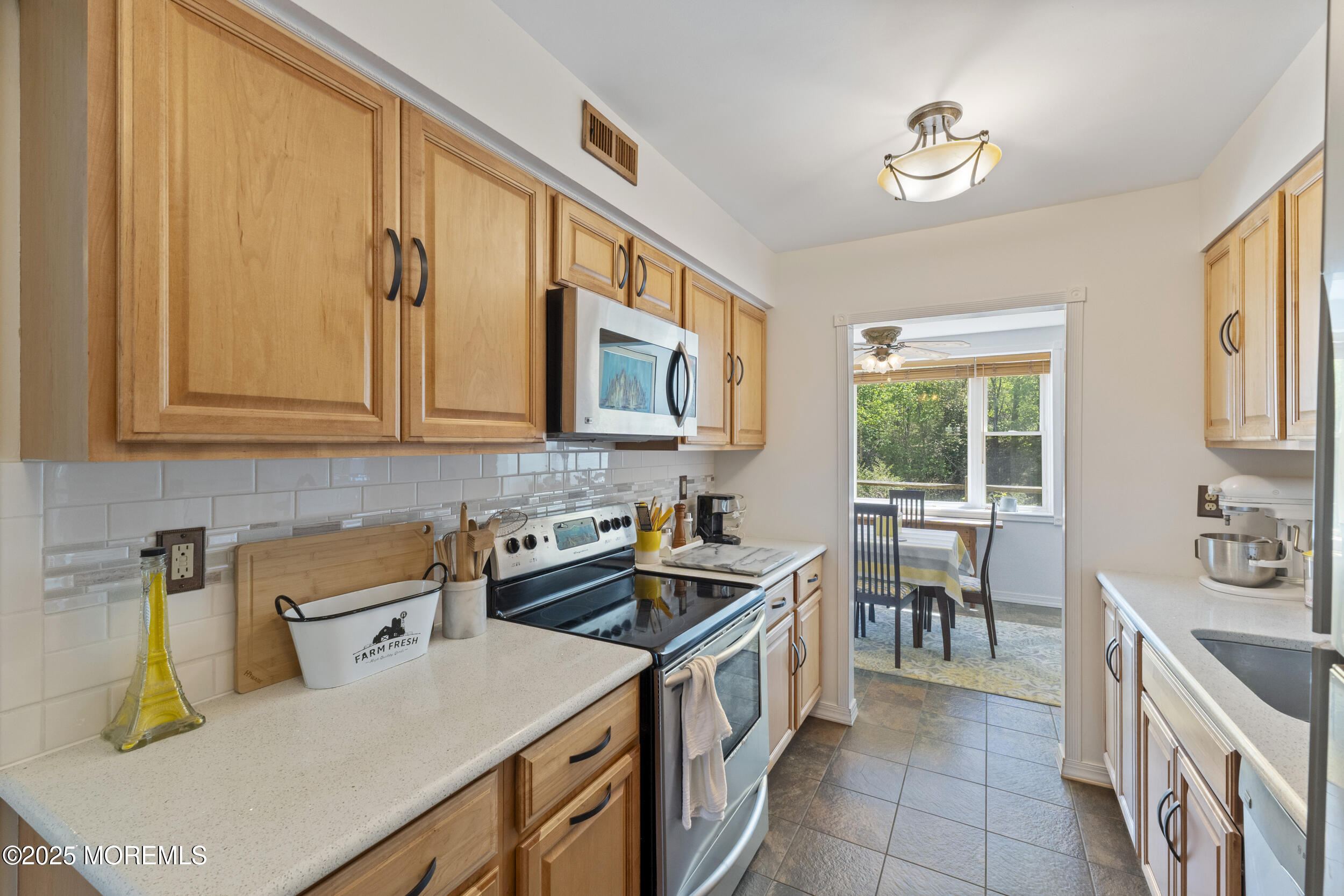 200 Portland Road #B-4, Highlands, New Jersey image 20