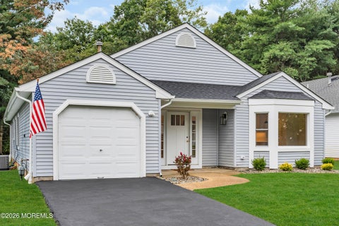 Photo of 23 Chipmunk Drive, Brick, NJ 08724 (MLS # 22627714)