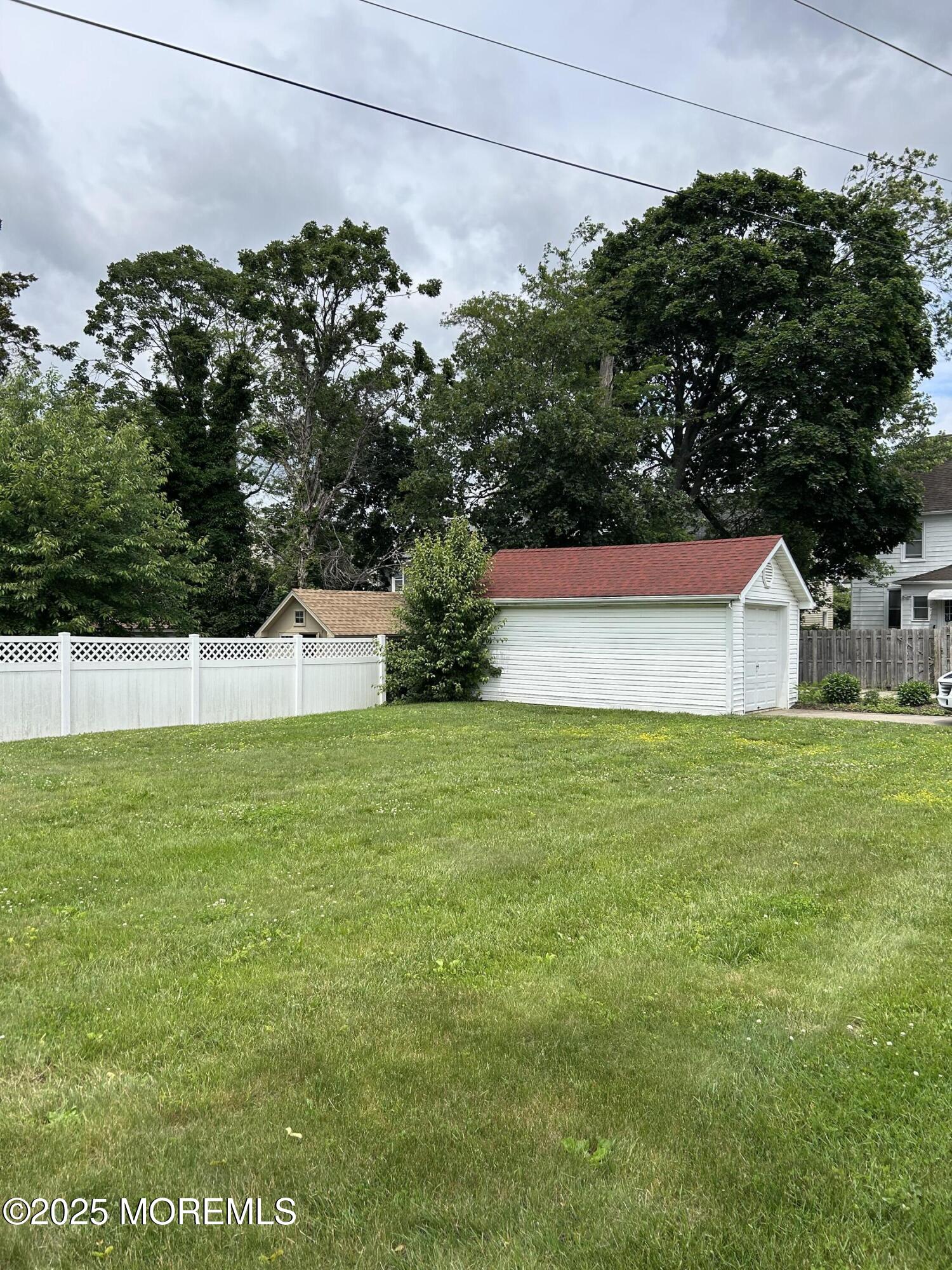 42 Chestnut Street, Red Bank, New Jersey image 4