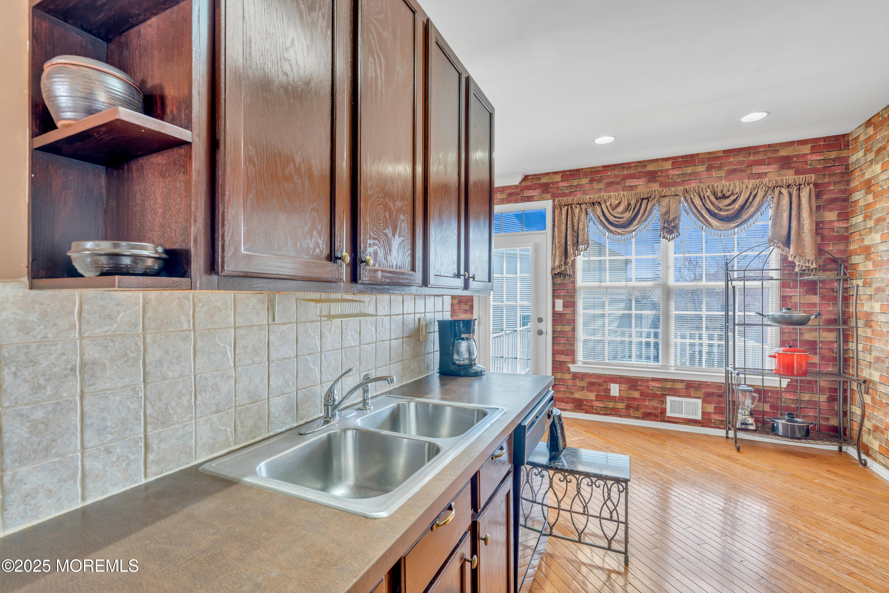 1 Kushnetki Road, Parlin, New Jersey image 20