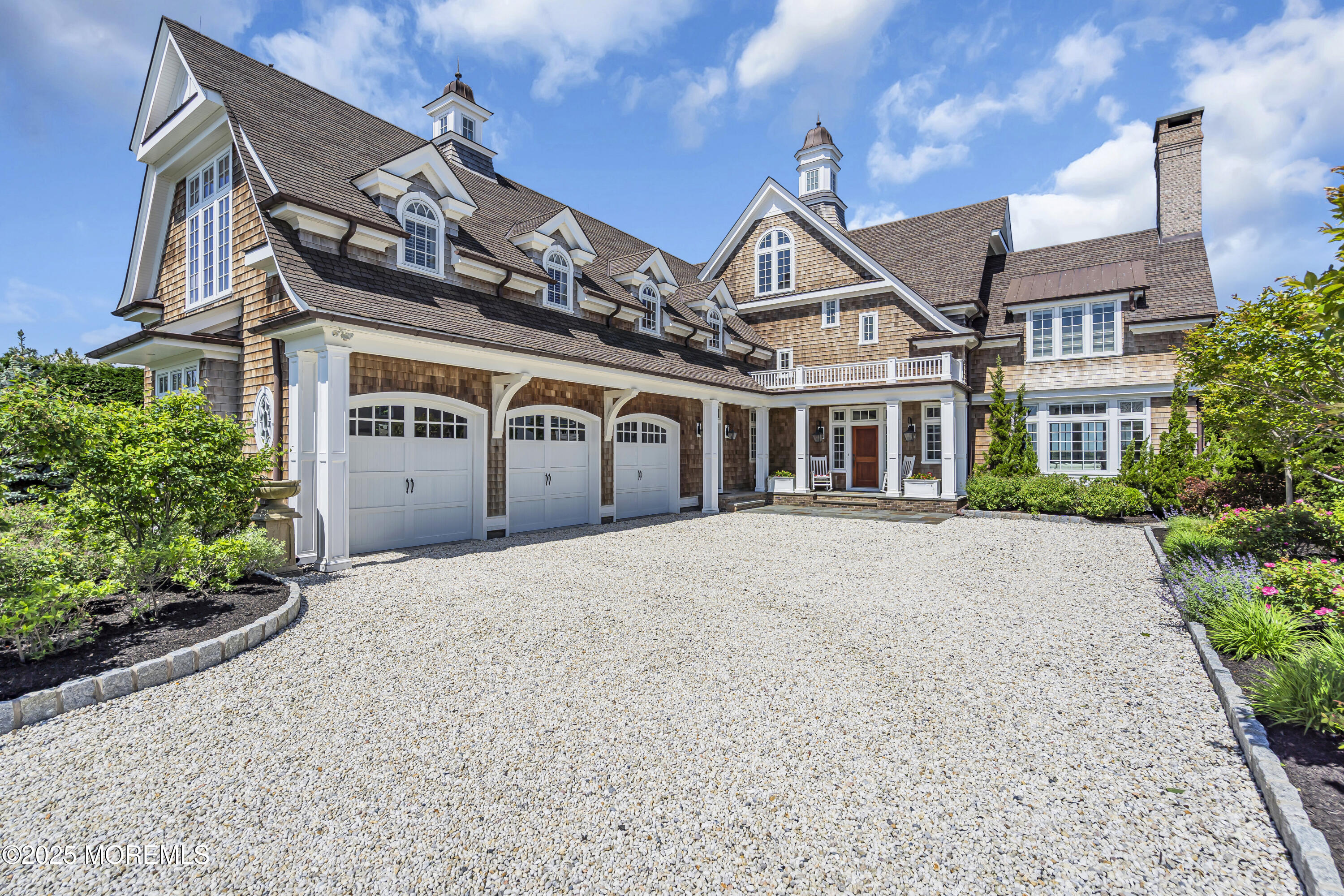 313 Dutchmans Point Road