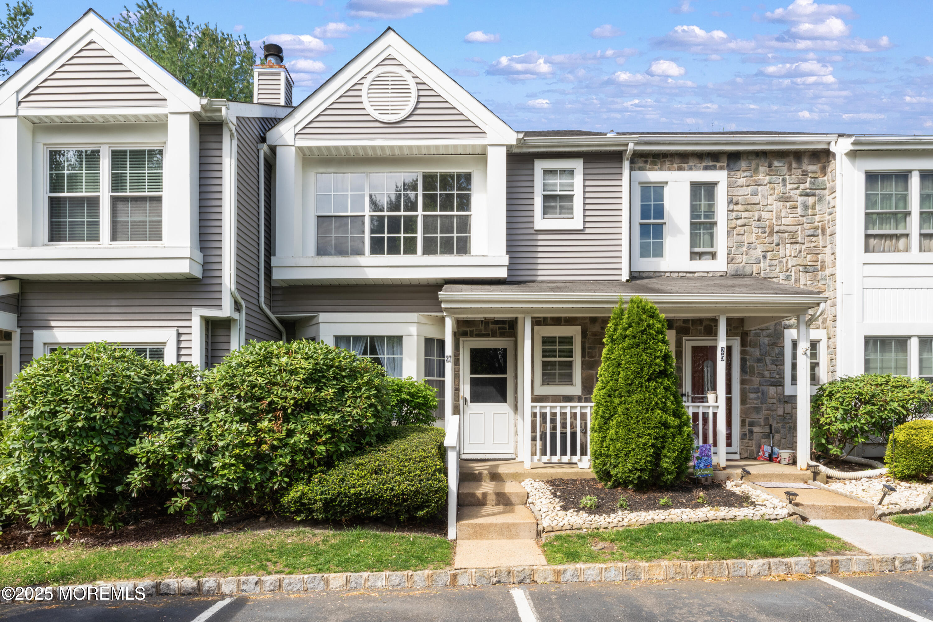 27 Mainbraid Court, Tinton Falls, New Jersey image 1