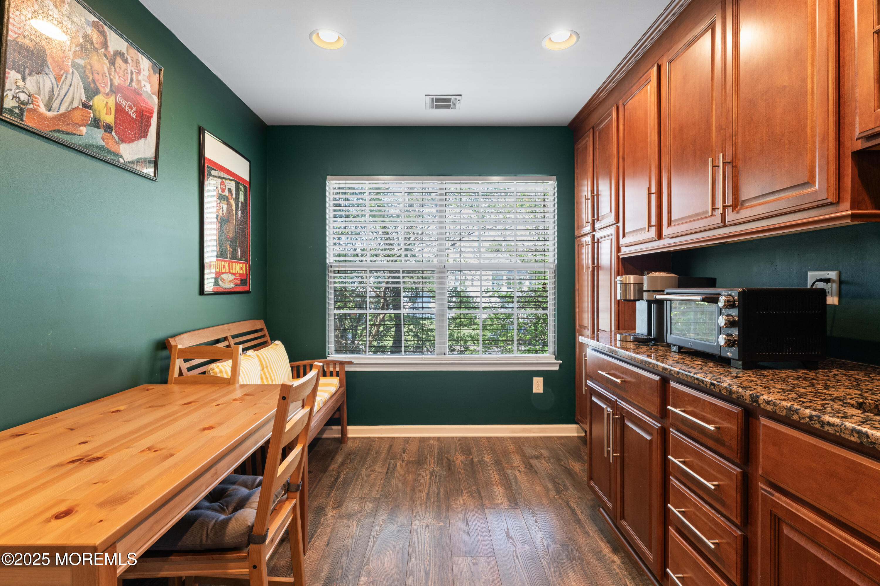 27 Mainbraid Court, Tinton Falls, New Jersey image 8