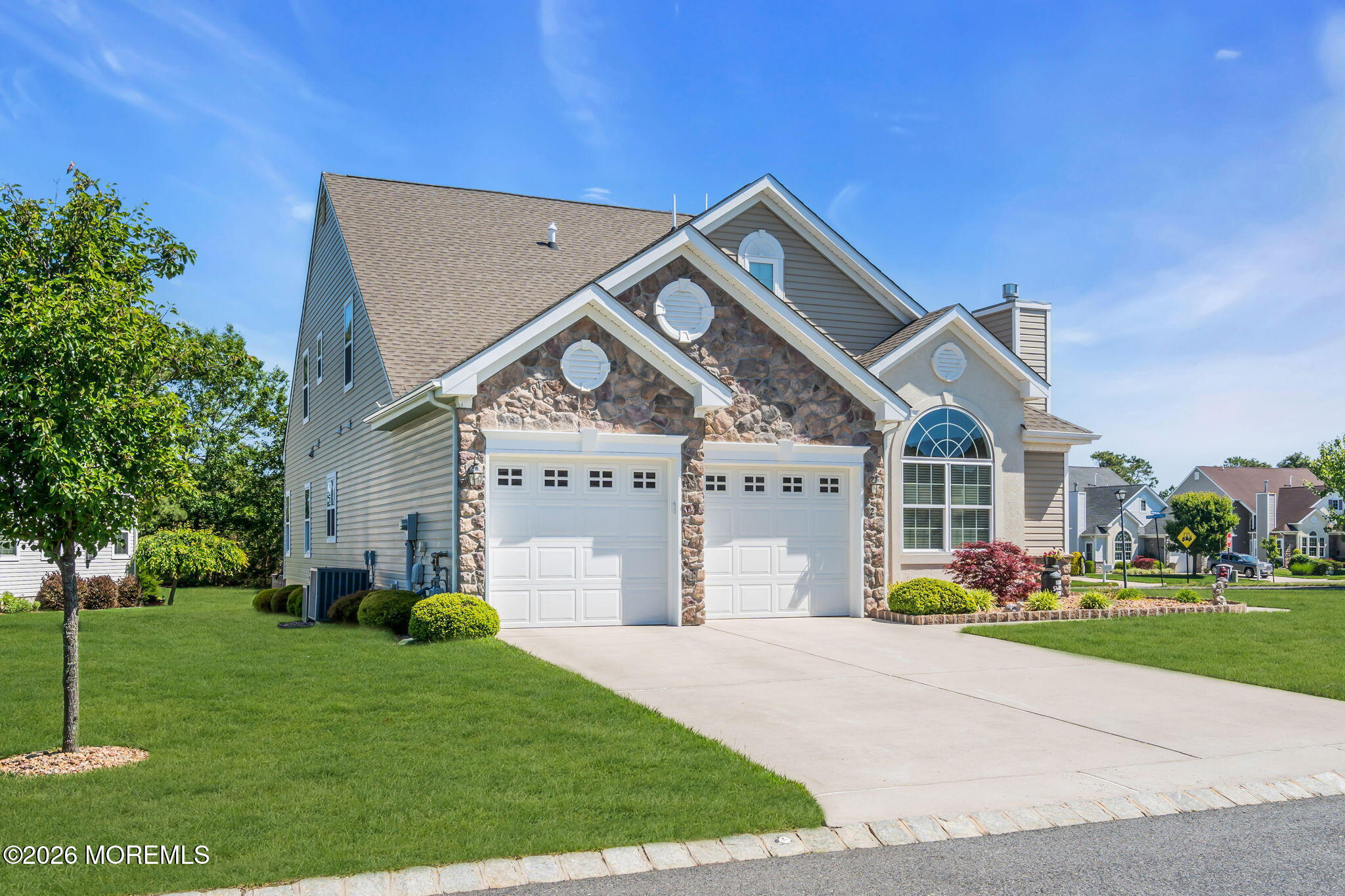 2 Brielle Court