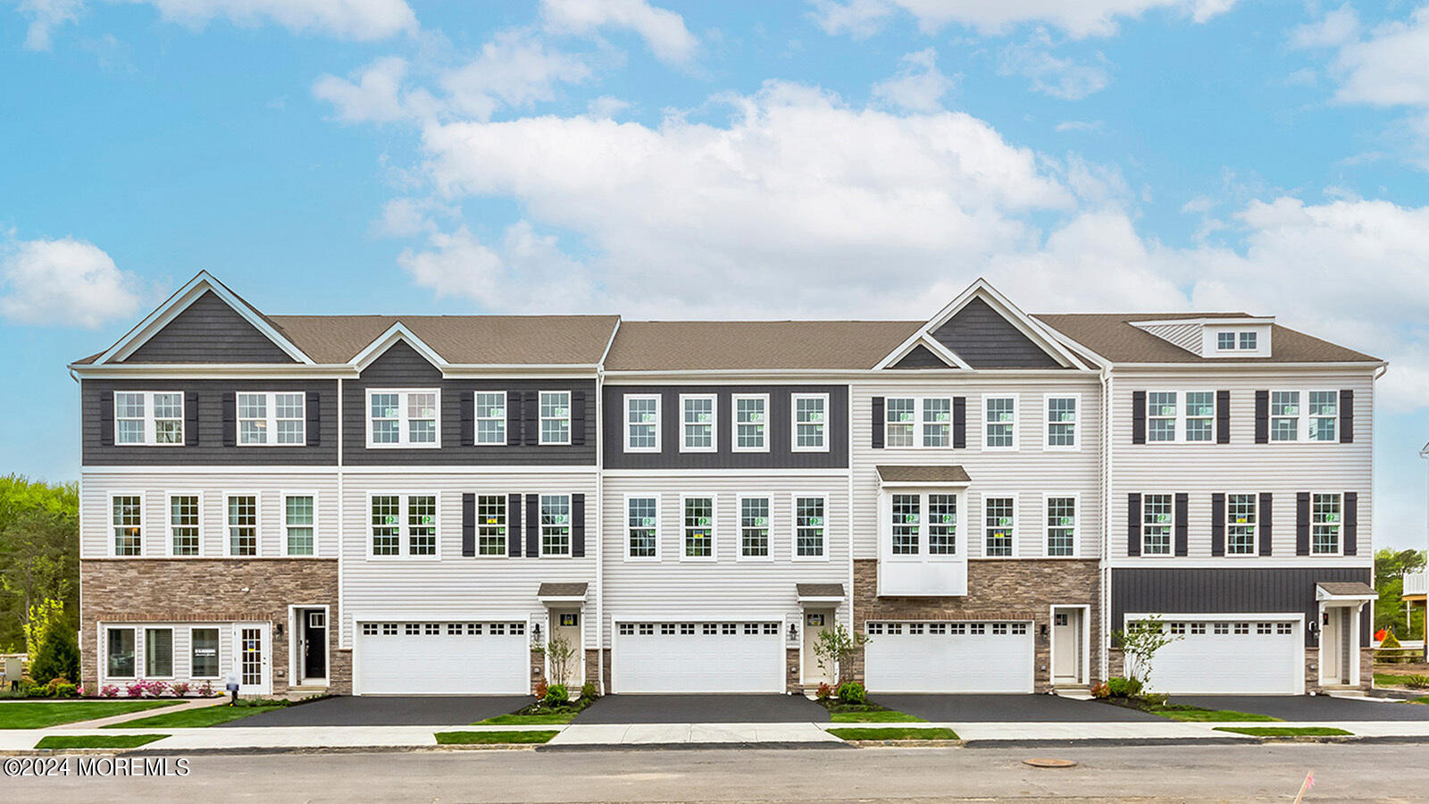4 Rothbury Court, Tinton Falls, New Jersey image 1