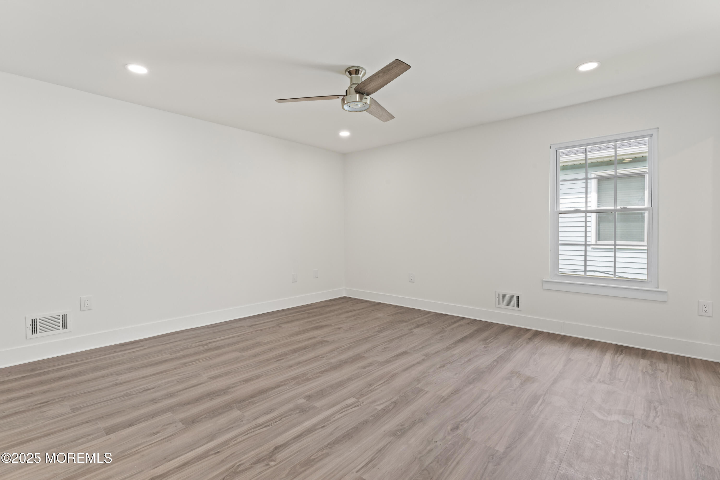5 Ivy Ridge Close #1000, Freehold, New Jersey image 15