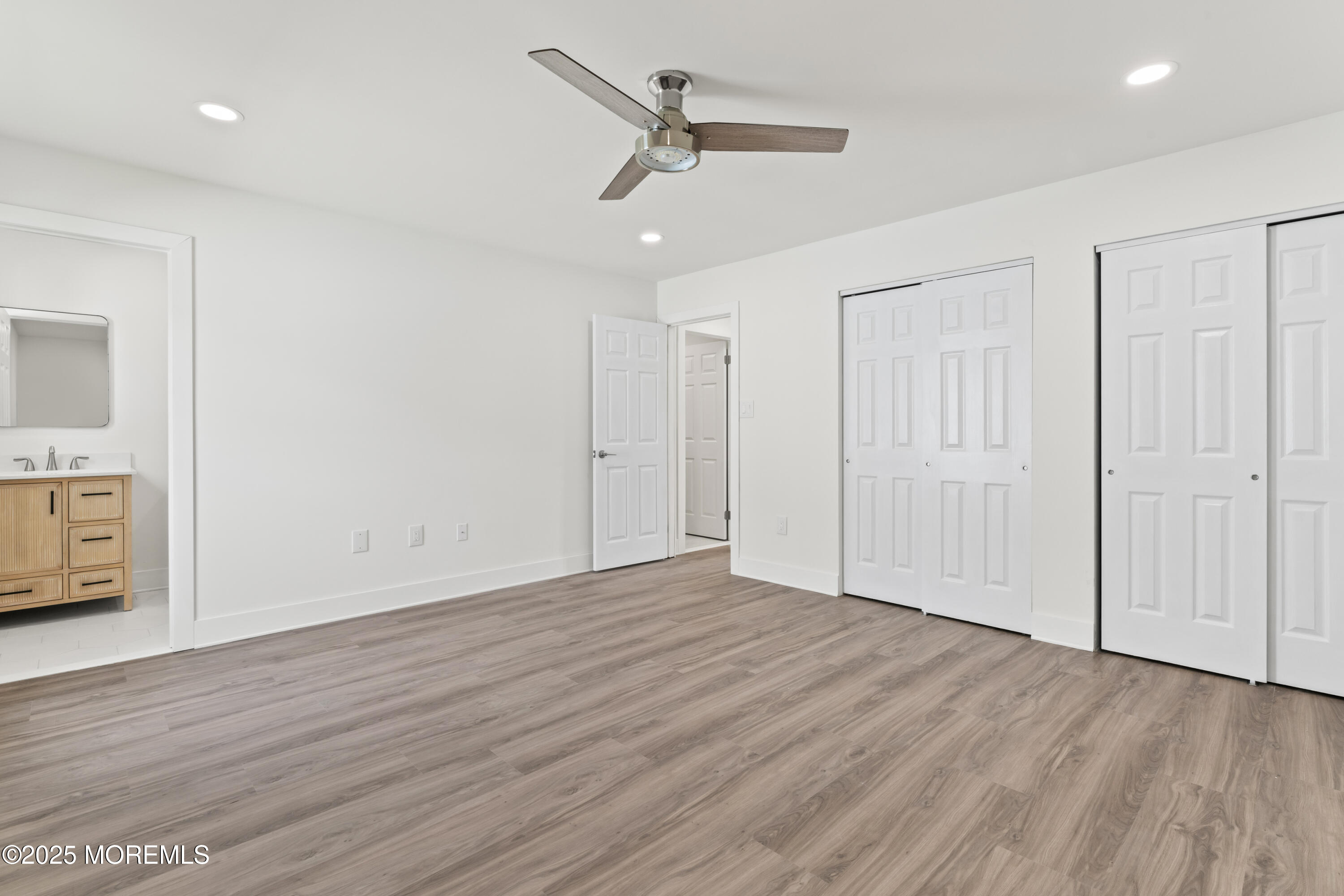 5 Ivy Ridge Close #1000, Freehold, New Jersey image 14