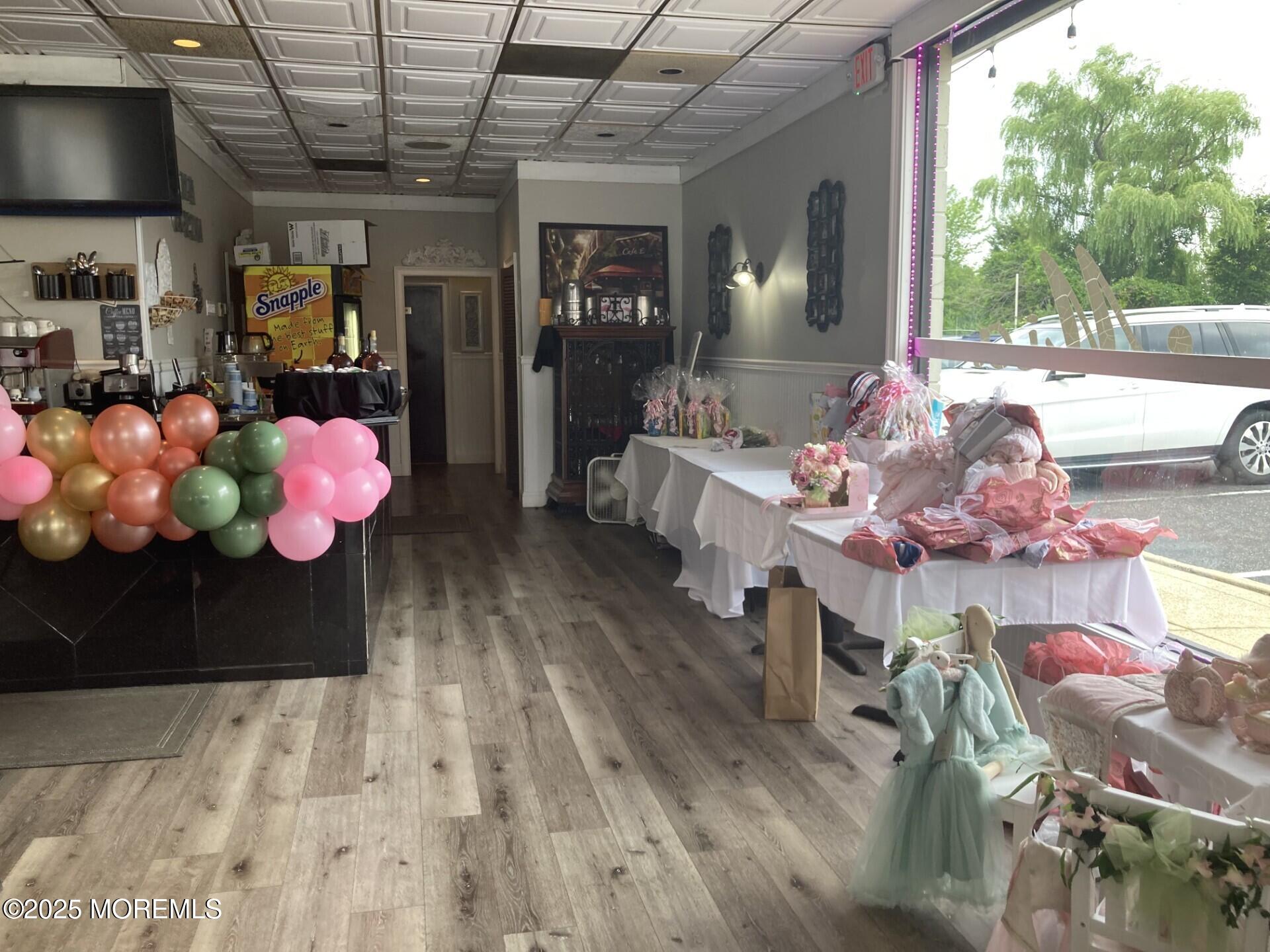 275 E Main Street