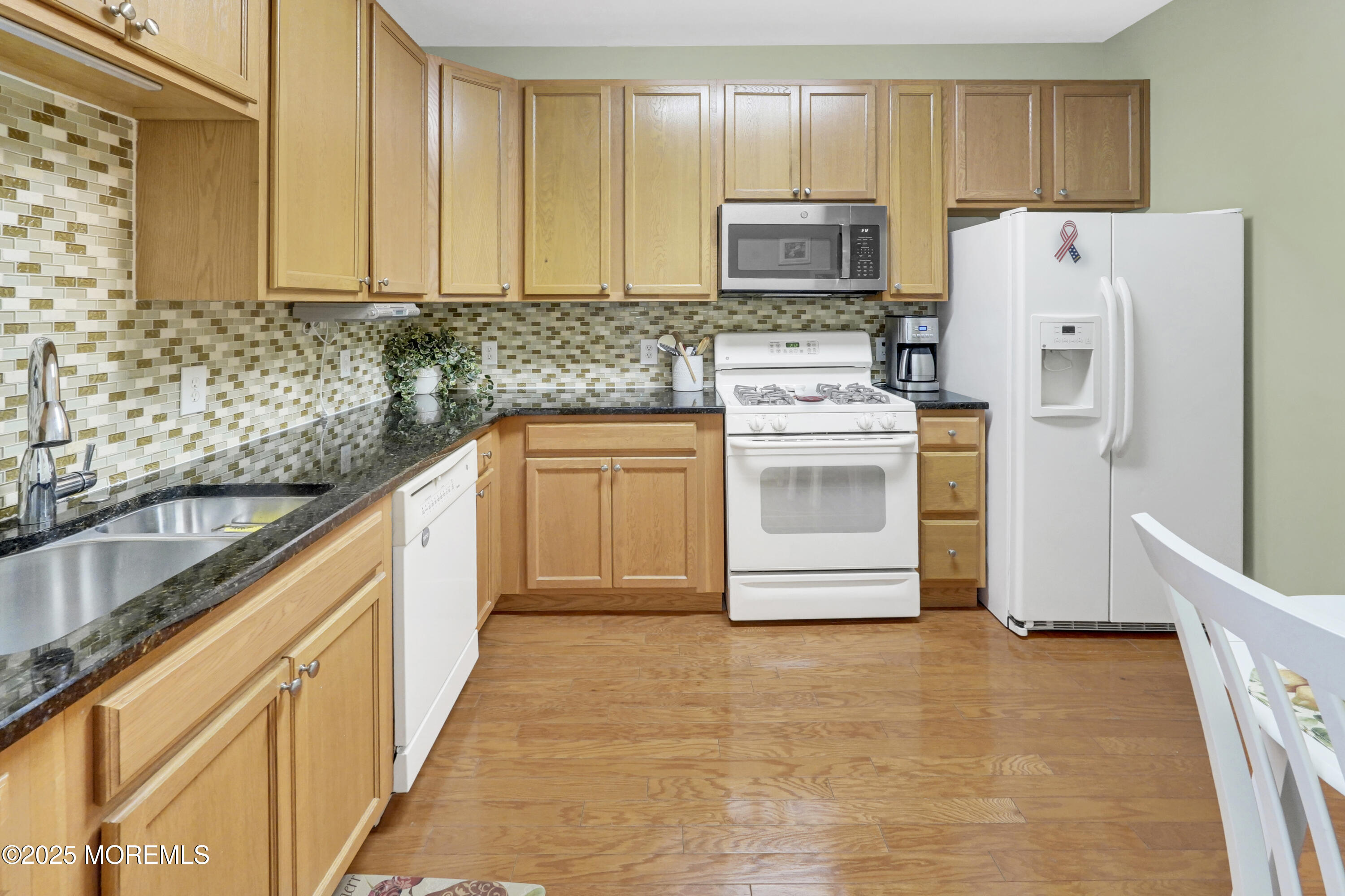 115 Potts Road, Morganville, New Jersey image 13