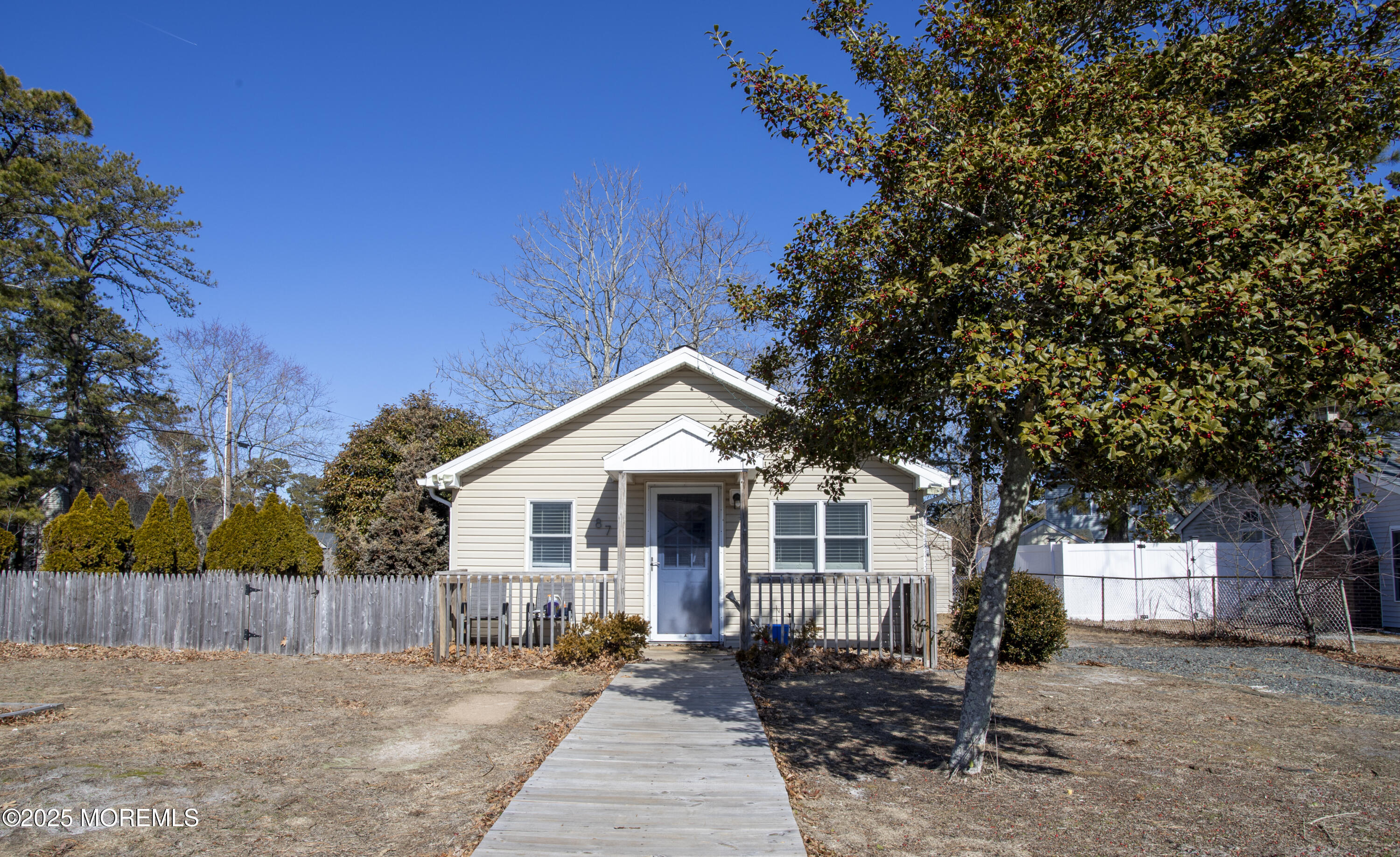 87 Holly Drive, Waretown, New Jersey image 1