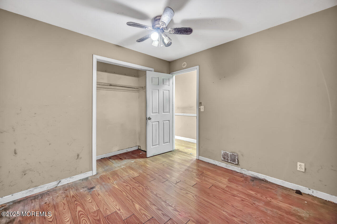 577 Lloyd Road, Toms River, New Jersey image 20