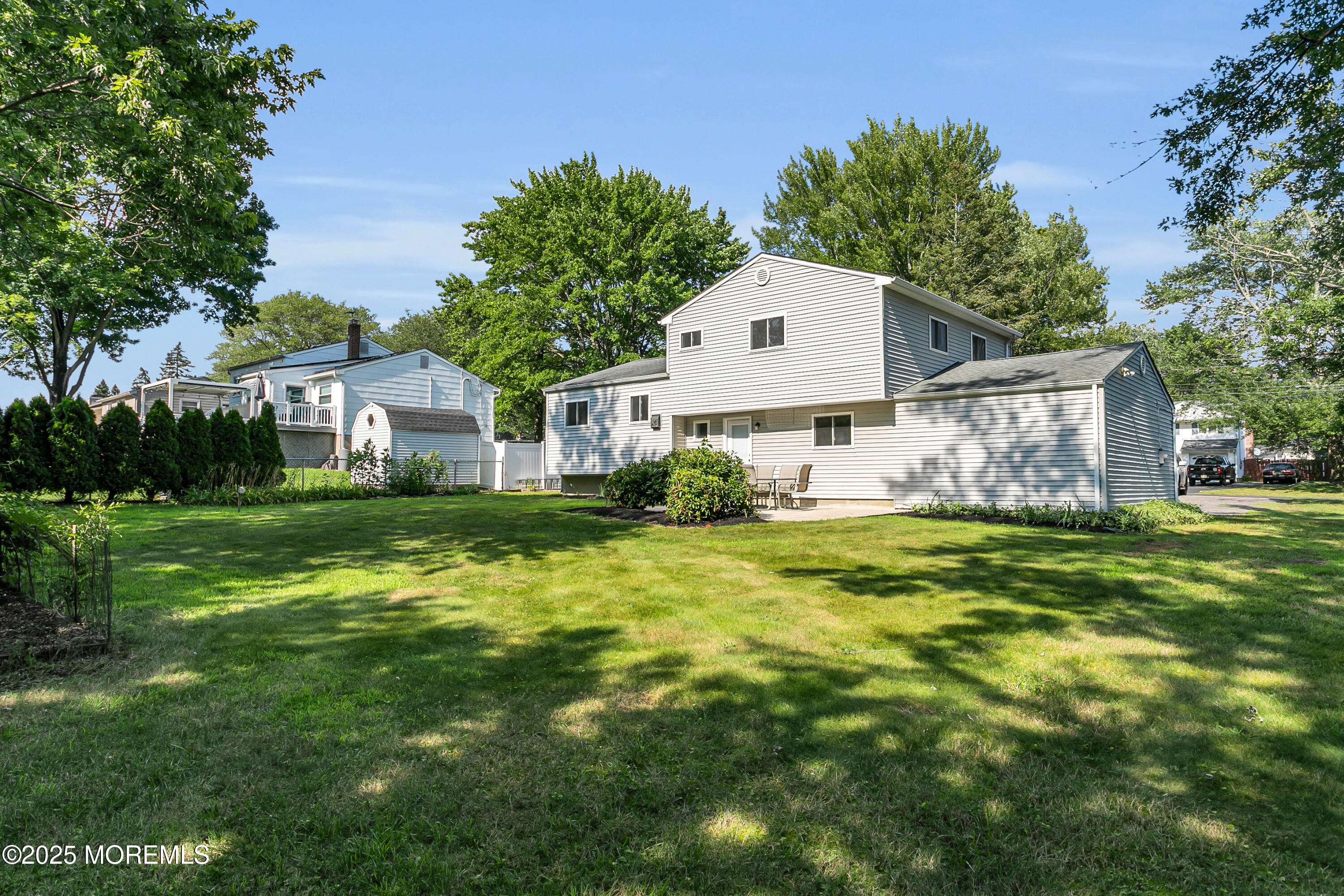 520 East Road