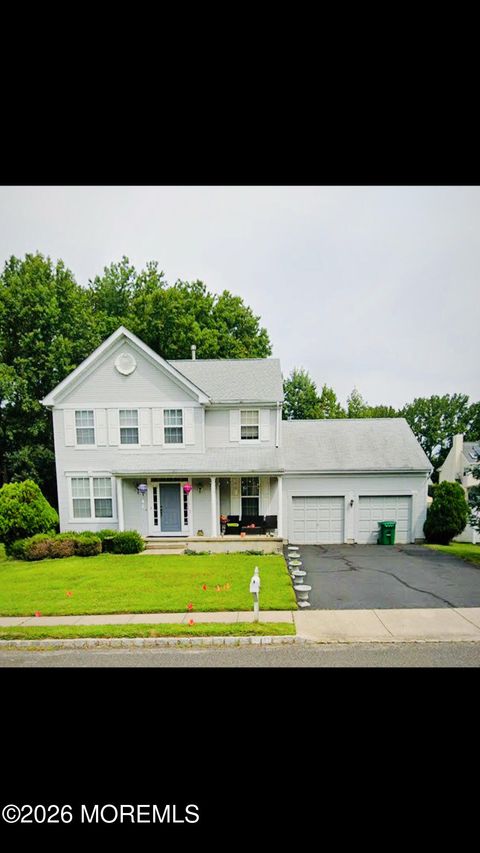 Homes For Rent - 18 Dayna Court<br/> Howell, NJ 07731