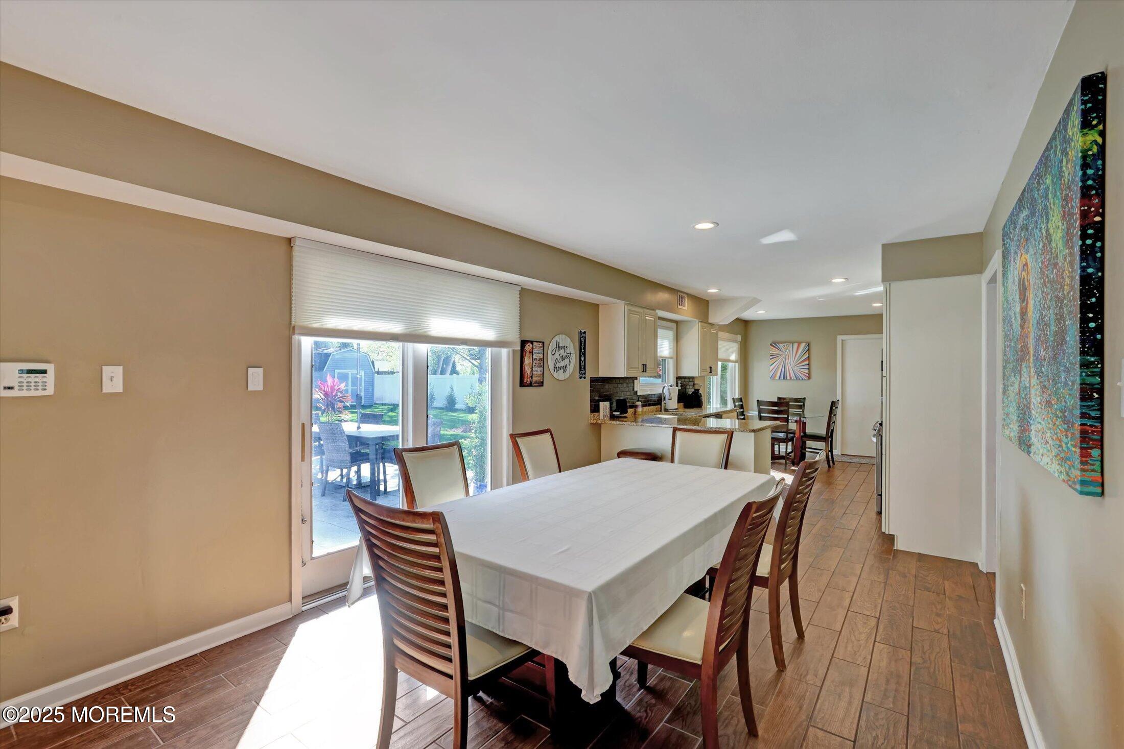 49 Knox Lane, Manalapan, New Jersey image 13