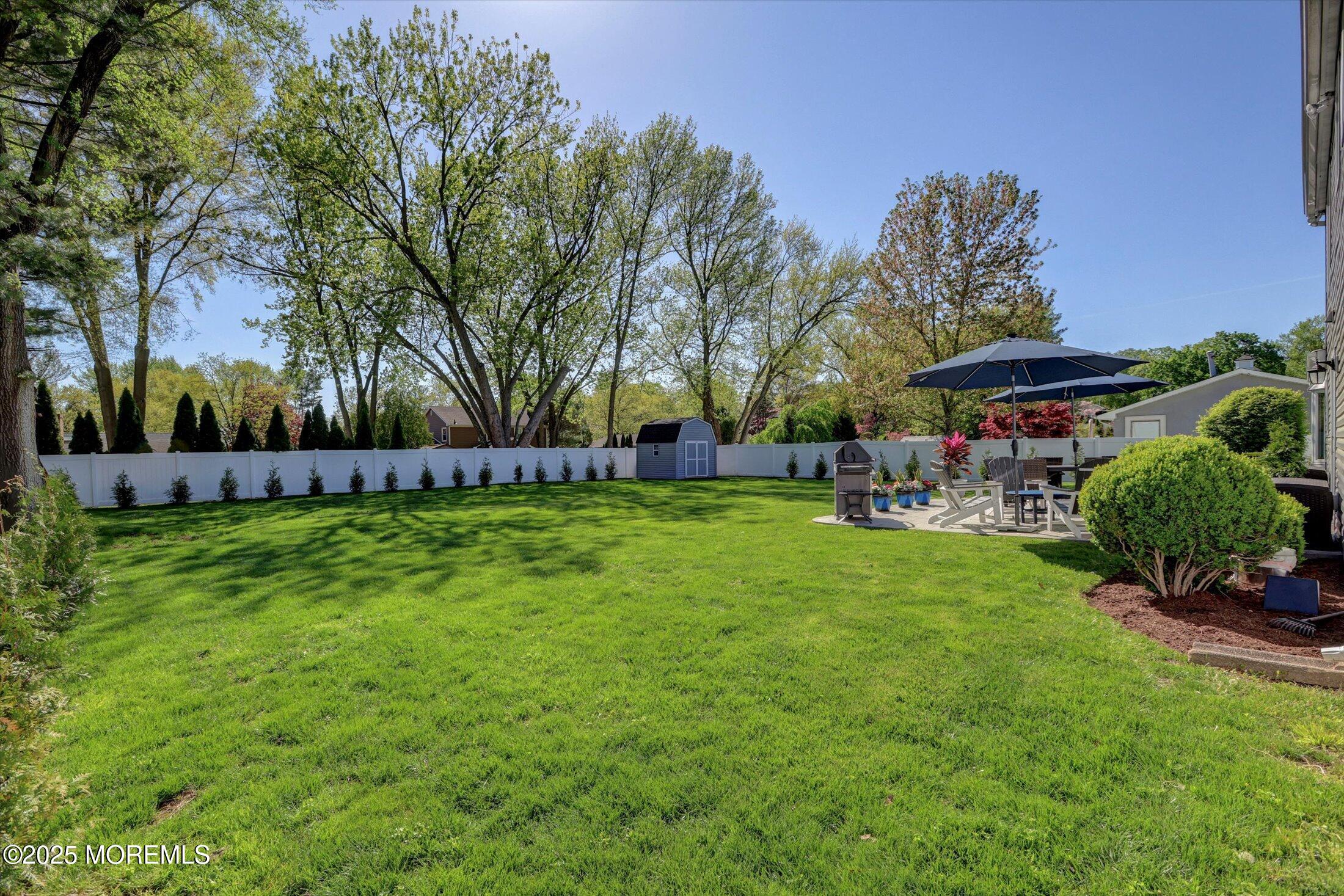 49 Knox Lane, Manalapan, New Jersey image 35
