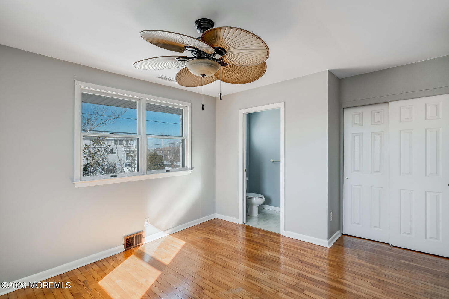 Barnegat Light, New Jersey, 08006, United States, 3 Bedrooms Bedrooms, ,2 BathroomsBathrooms,Residential,Active,2016688