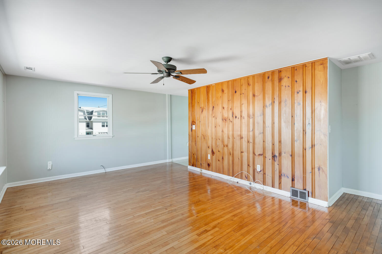 Barnegat Light, New Jersey, 08006, United States, 3 Bedrooms Bedrooms, ,2 BathroomsBathrooms,Residential,Active,2016688