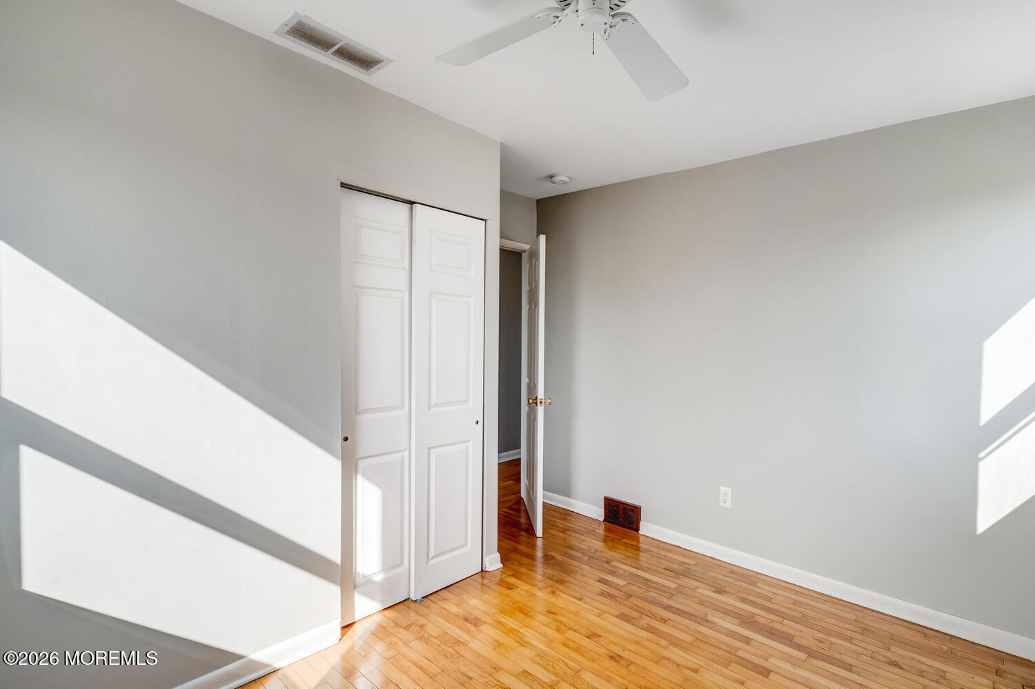 Barnegat Light, New Jersey, 08006, United States, 3 Bedrooms Bedrooms, ,2 BathroomsBathrooms,Residential,Active,2016688