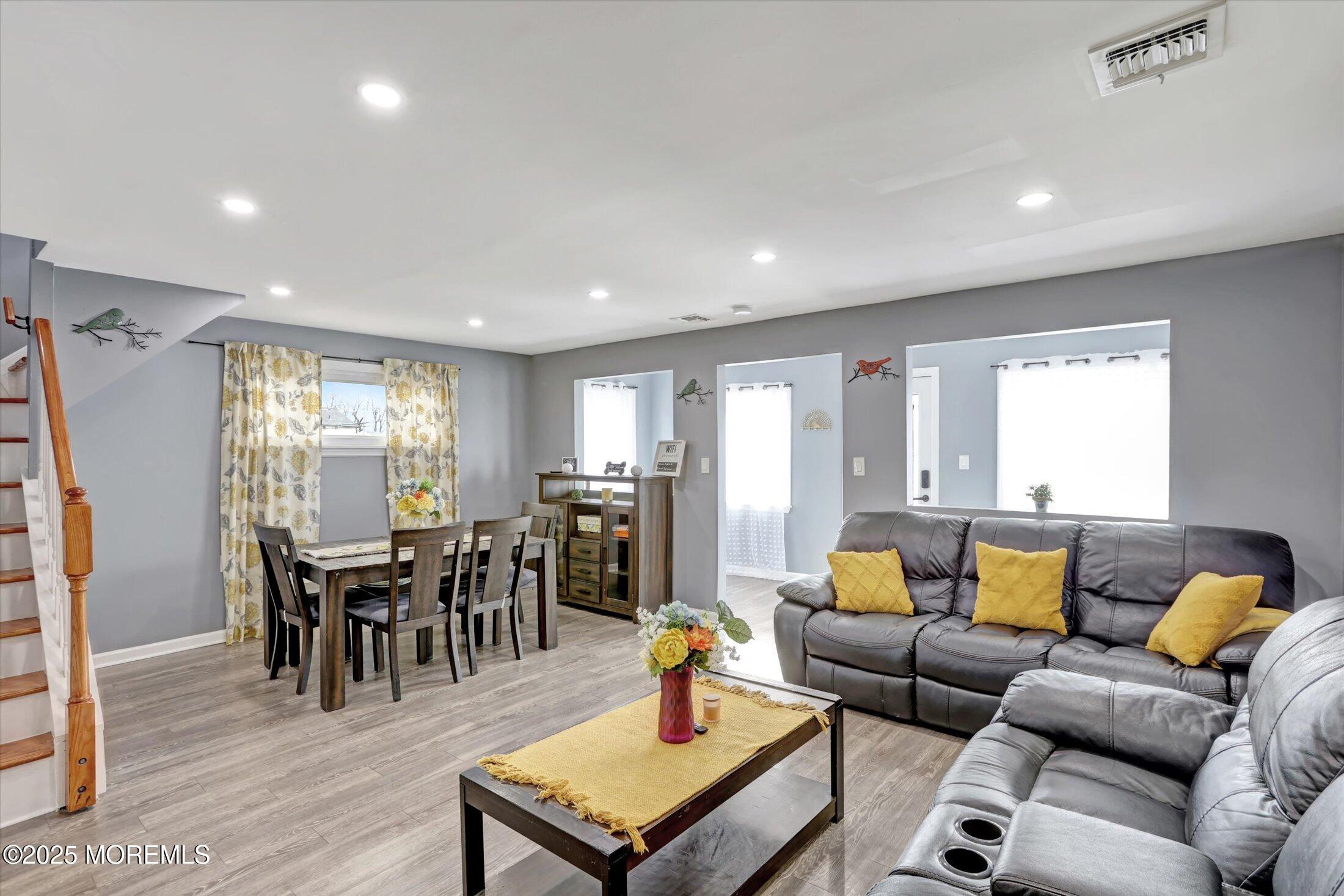 21 E Shore Street, Keansburg, New Jersey image 8