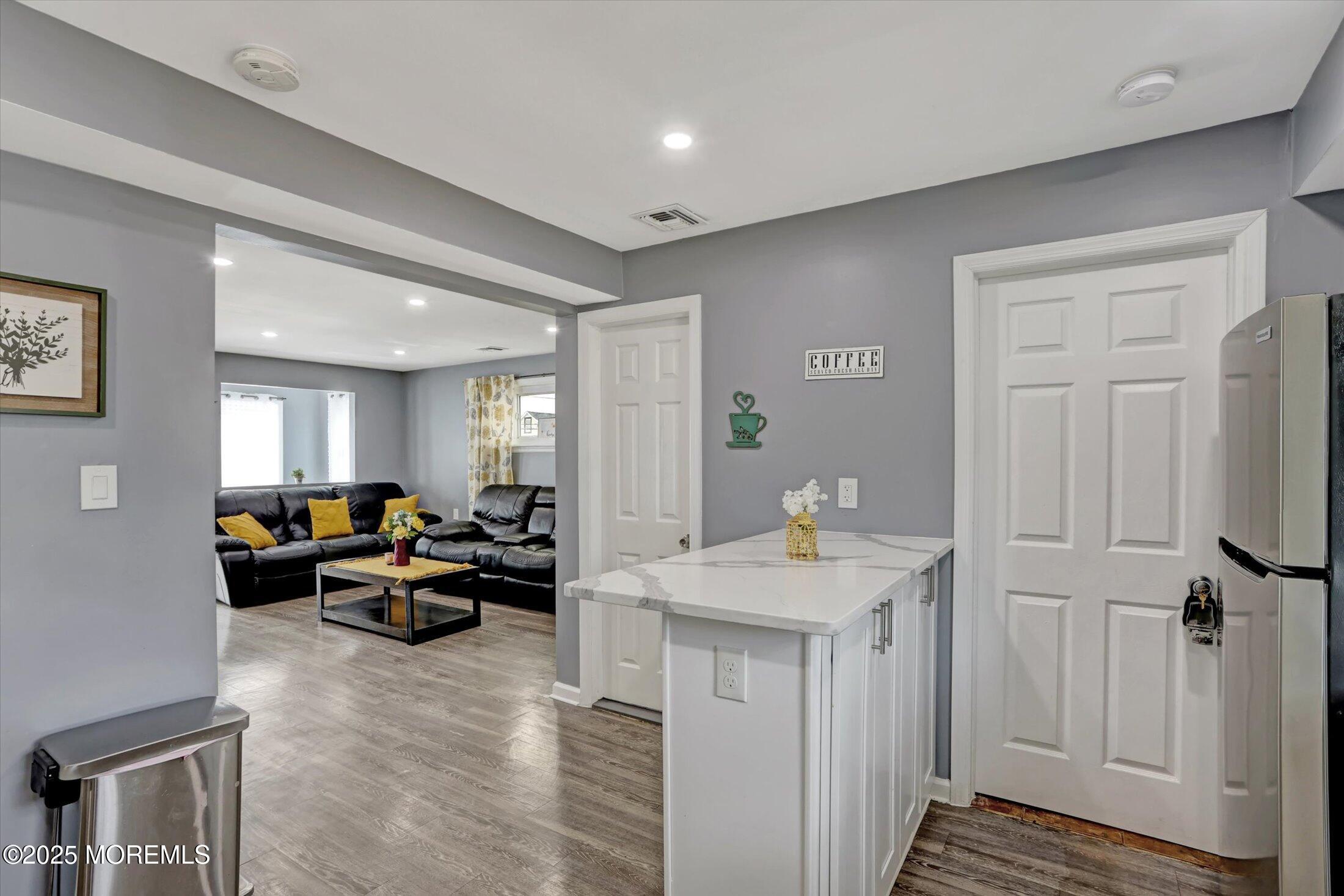 21 E Shore Street, Keansburg, New Jersey image 17