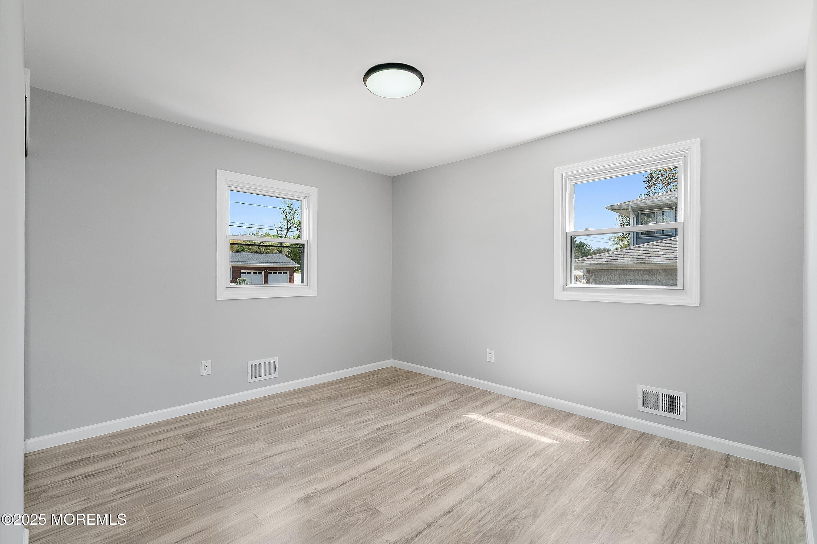 15 Springhill Drive, Howell, New Jersey image 21