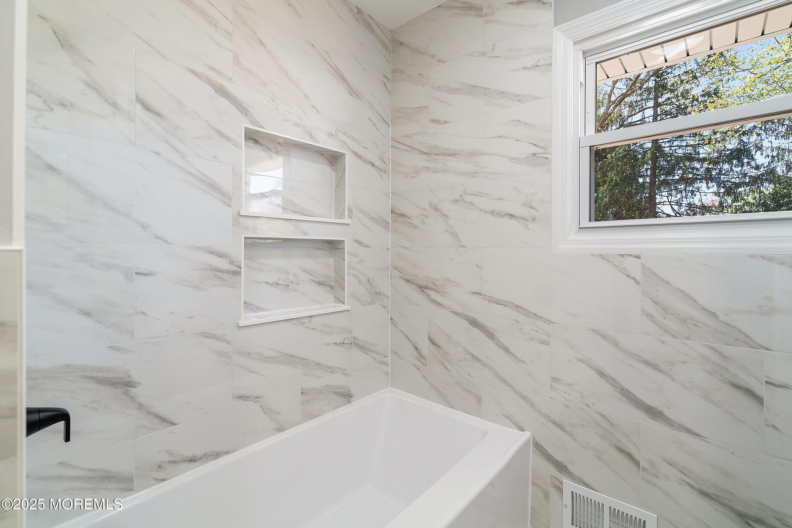 15 Springhill Drive, Howell, New Jersey image 20