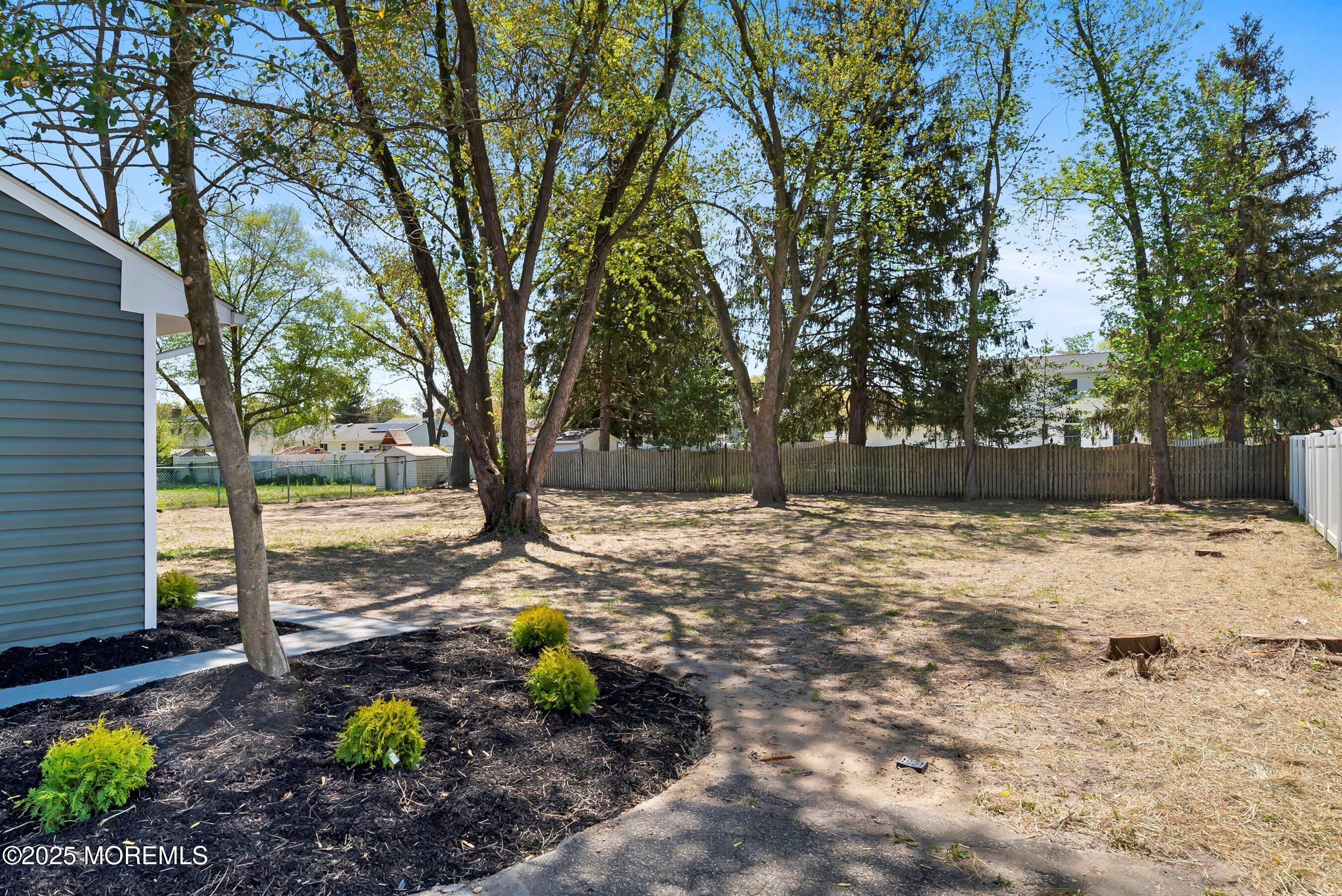 15 Springhill Drive, Howell, New Jersey image 27