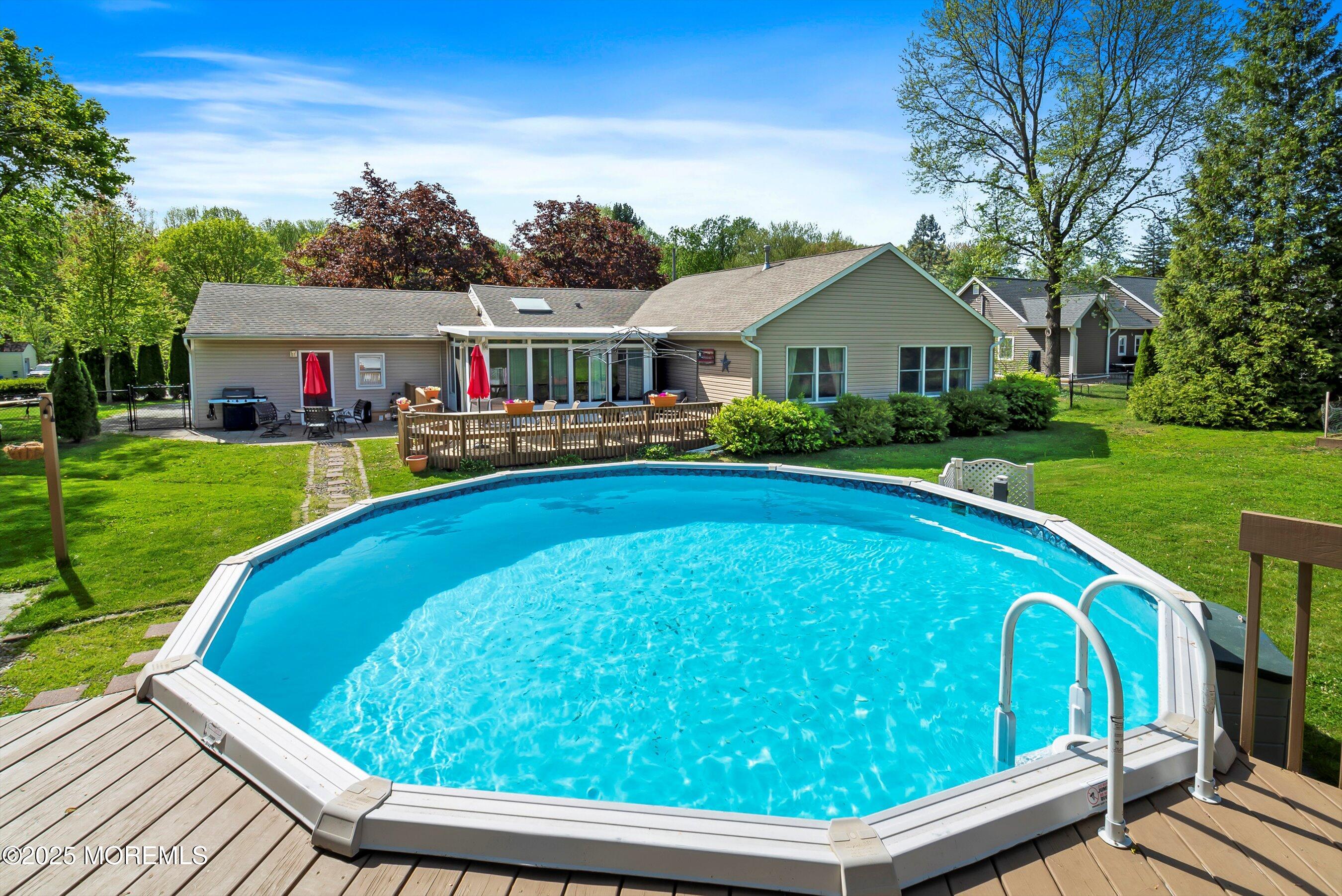 601 East Road, Middletown, New Jersey image 33
