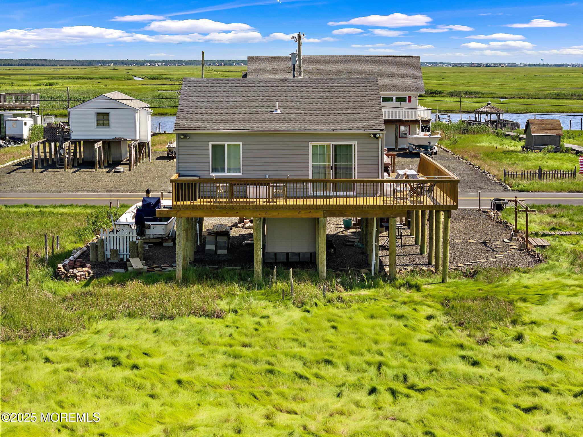 375 Dock Road